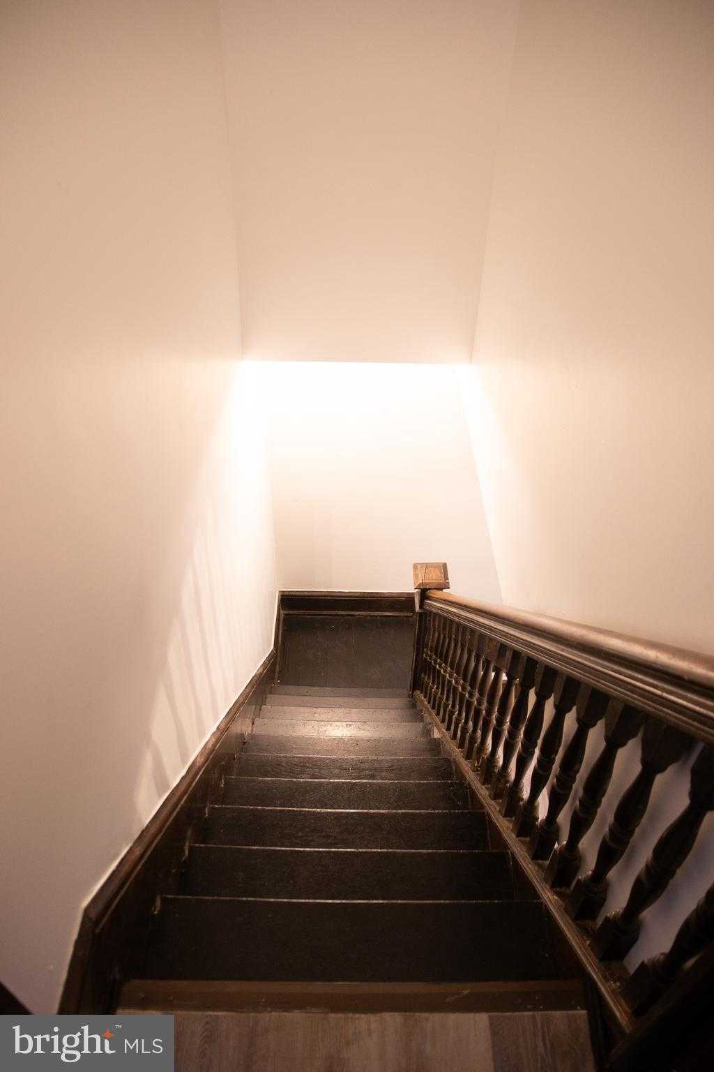 449 Baltimore Ave photo 18