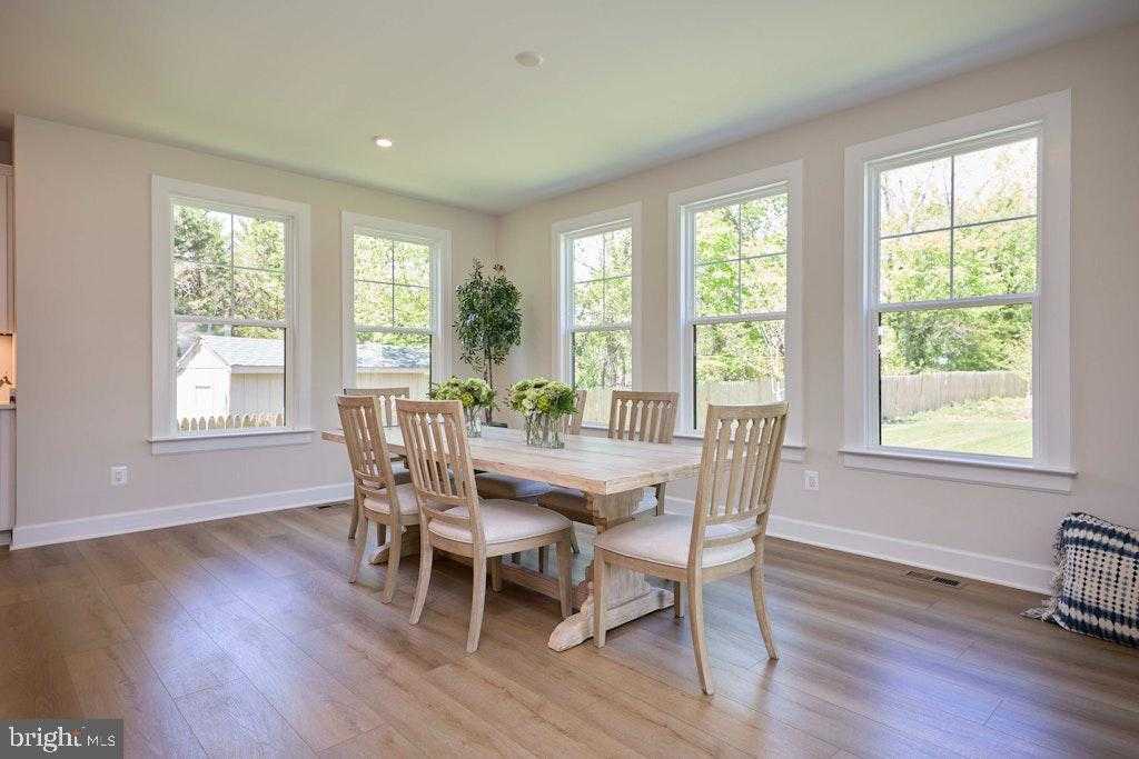 2904 Random Rd photo 25