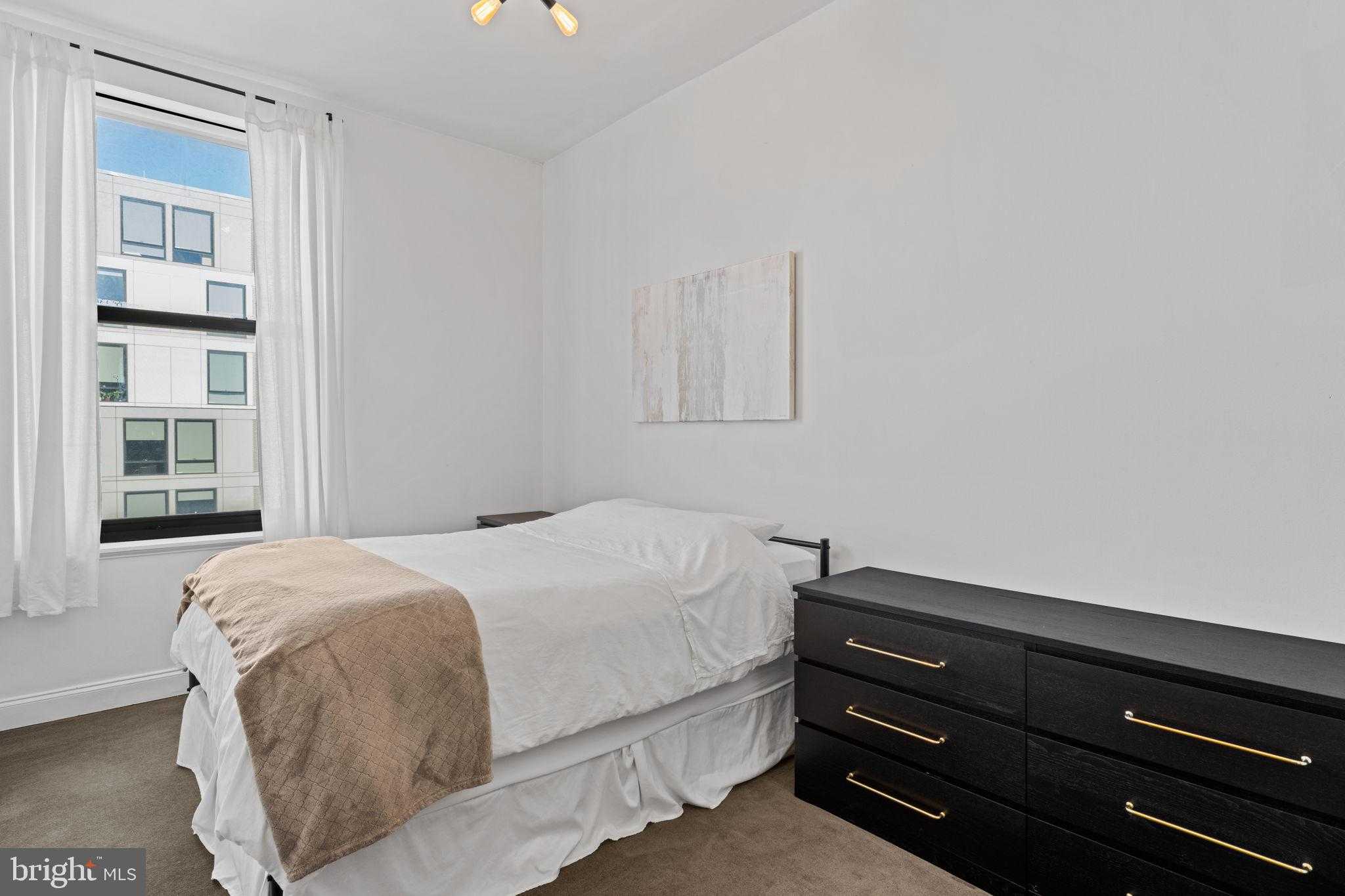 1100 S Broad St Unit 601b photo 18