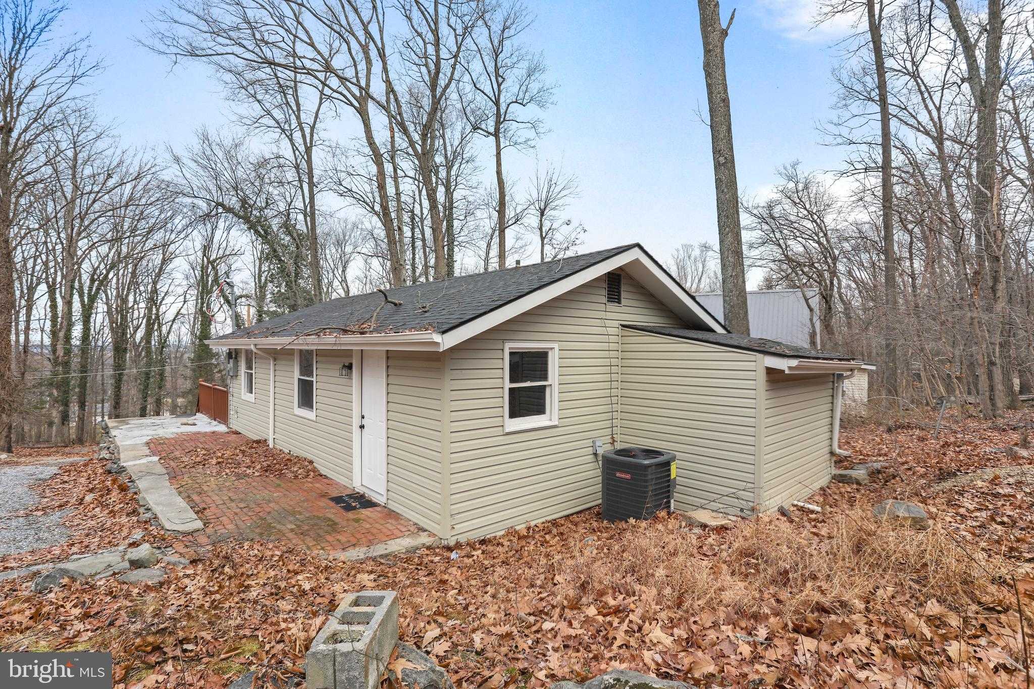 110 Red Maple Ln photo 22