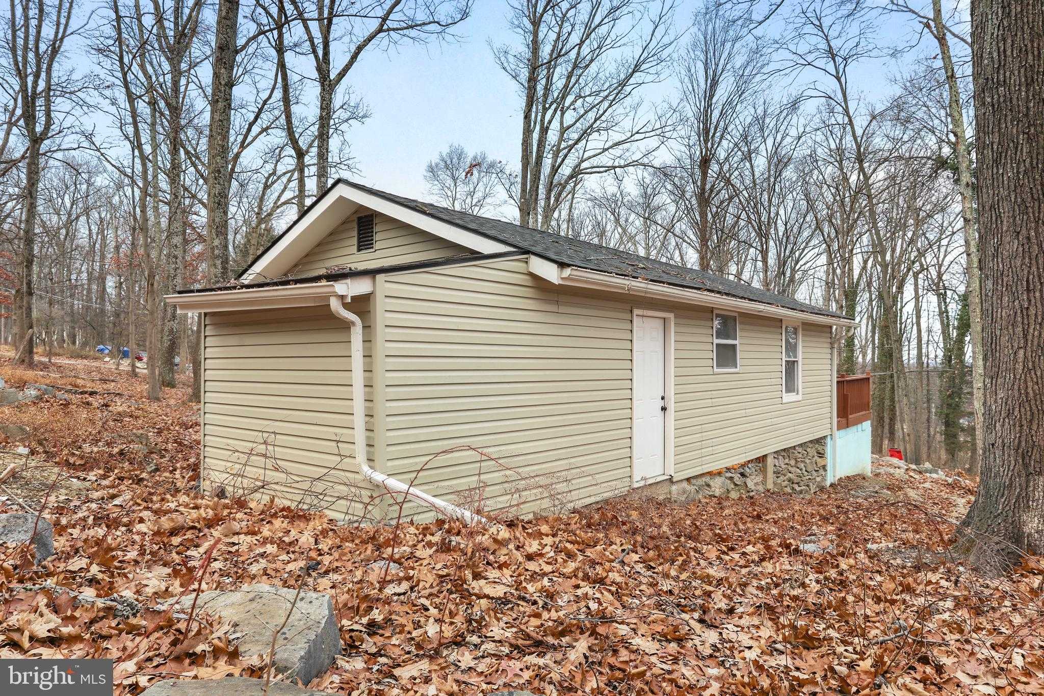 110 Red Maple Ln photo 23