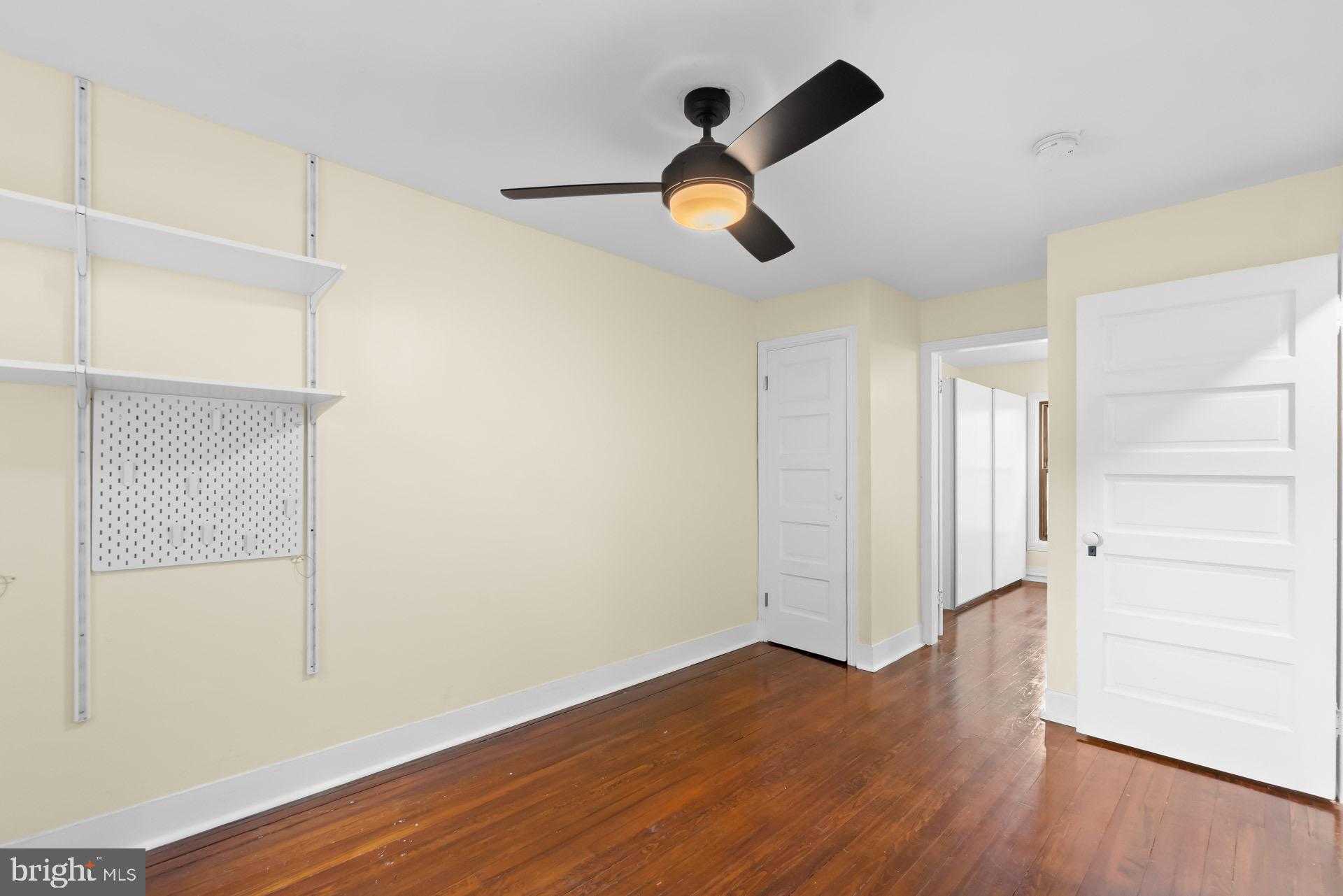 17 S Jefferson St photo 23