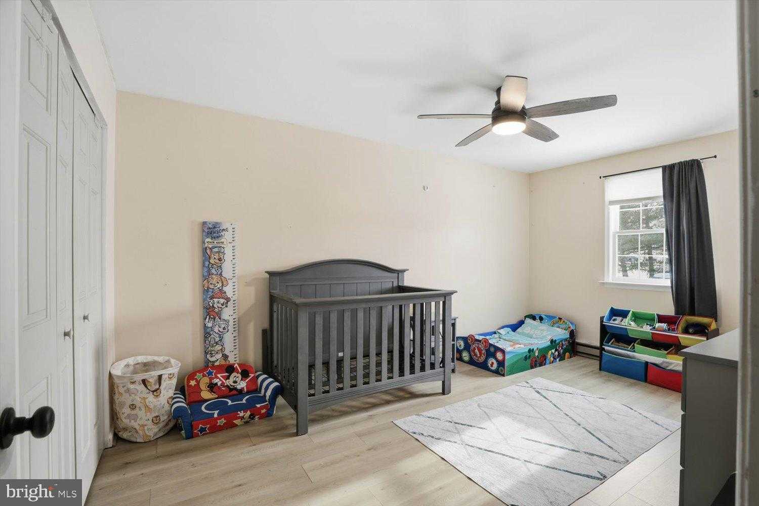 200 Hughes Ave photo 31