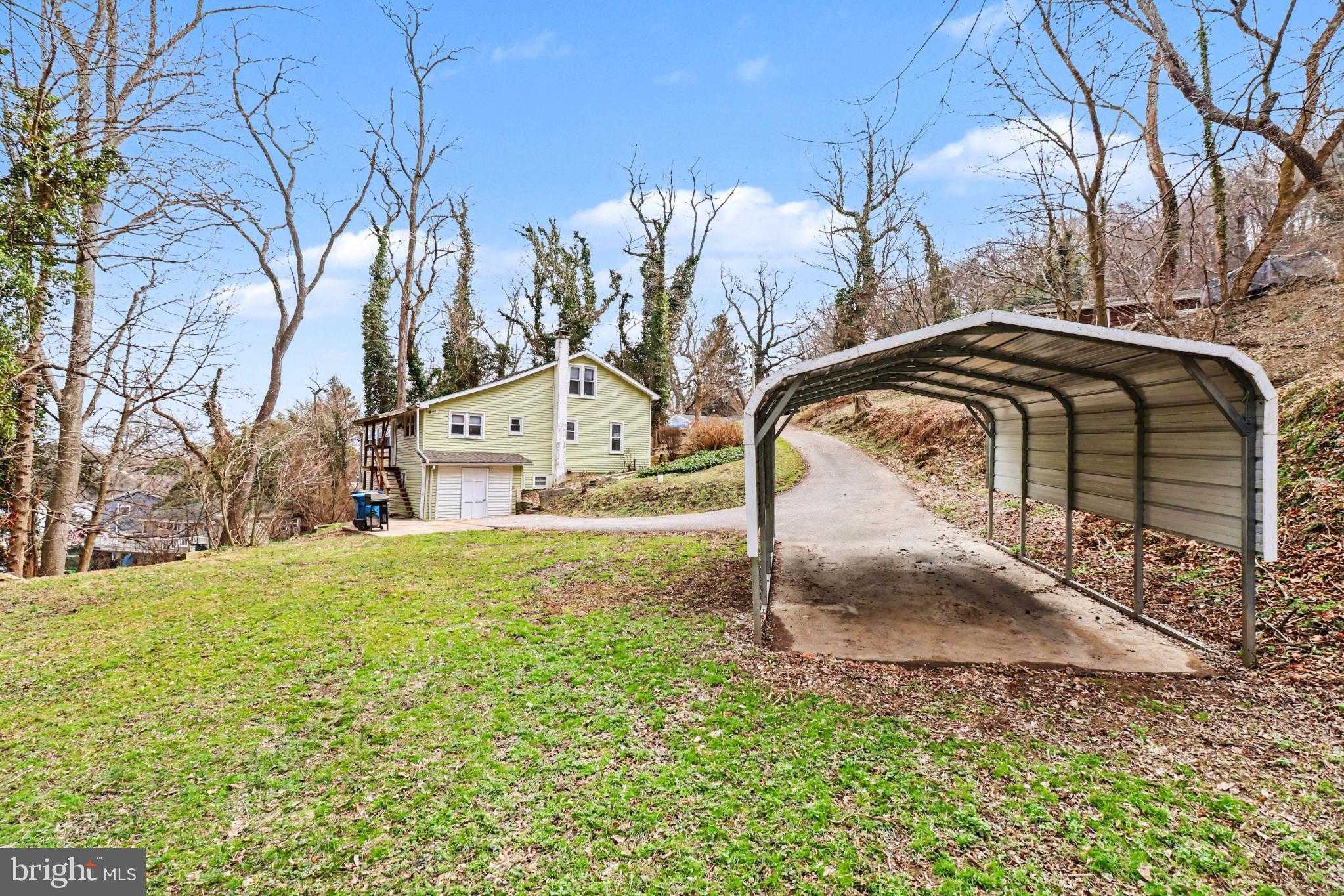 140 Murphys Hollow Ln photo 32