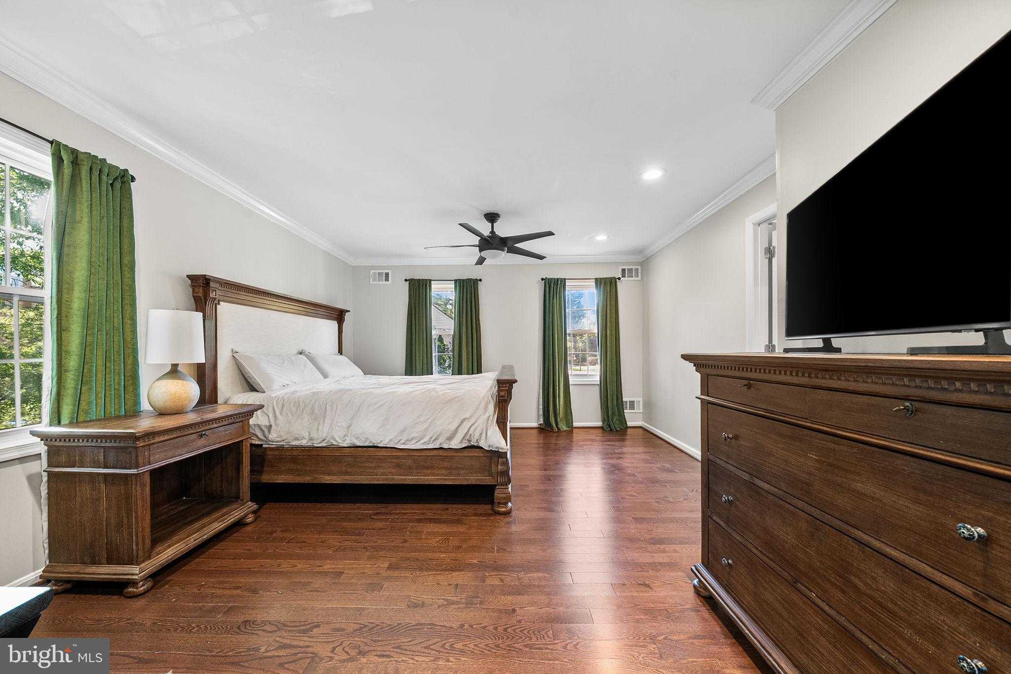 5025 Domain Pl photo 13