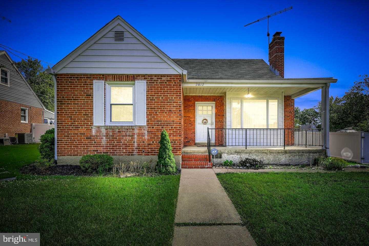 2812 5th Ave photo 1