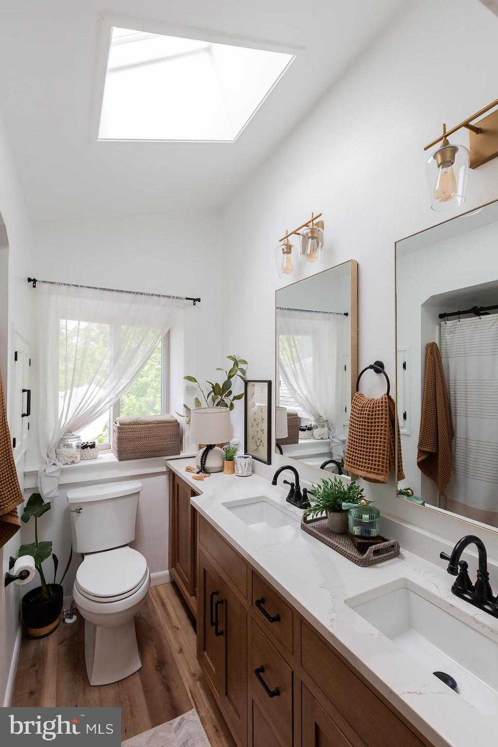 1441 Hollywood Dr photo 29