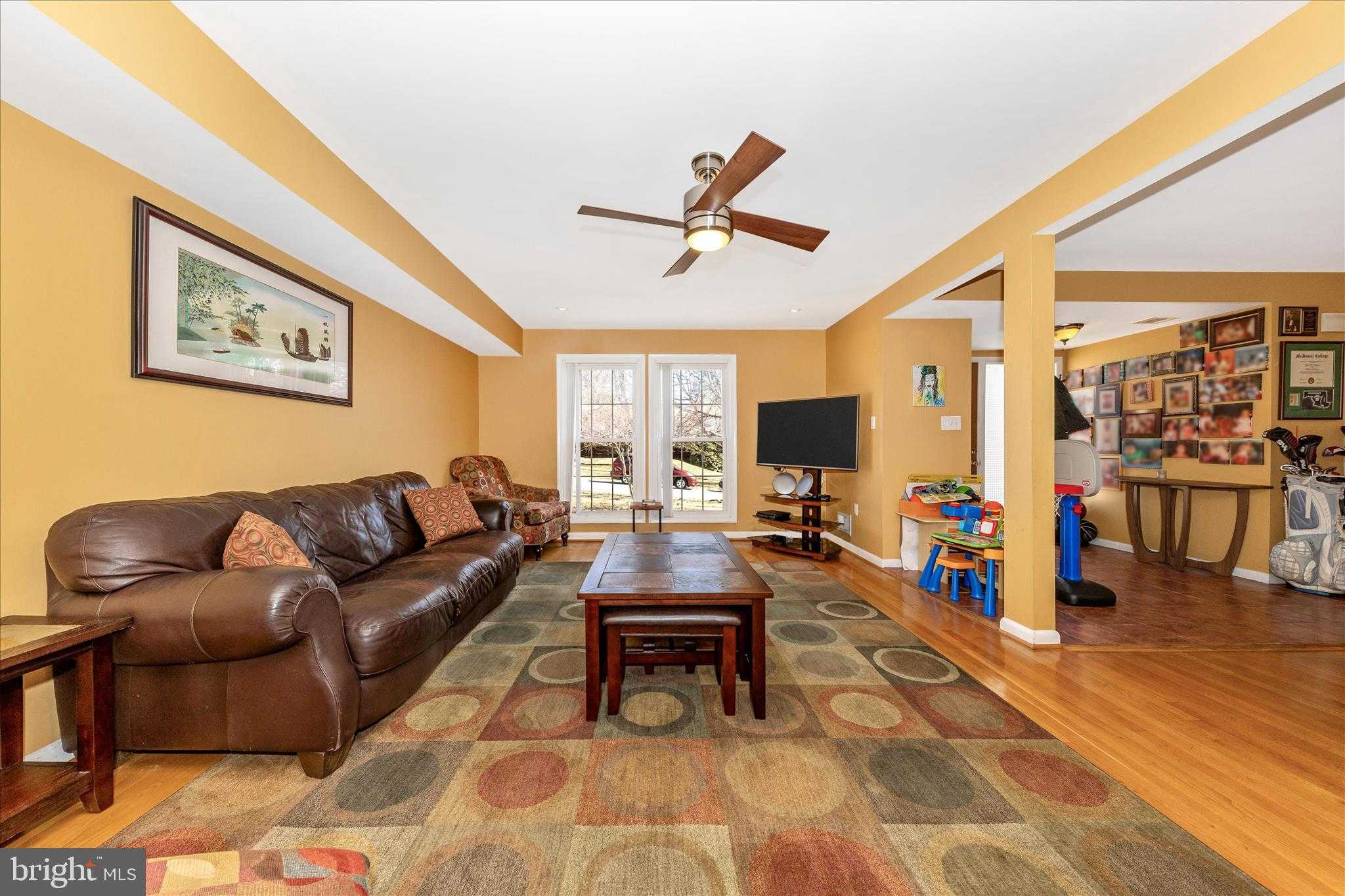 11412 Fairoak Dr photo 8