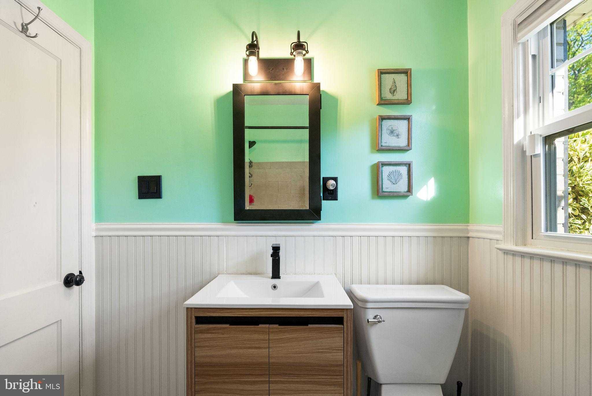 2001 Paul Spring Pkwy photo 15