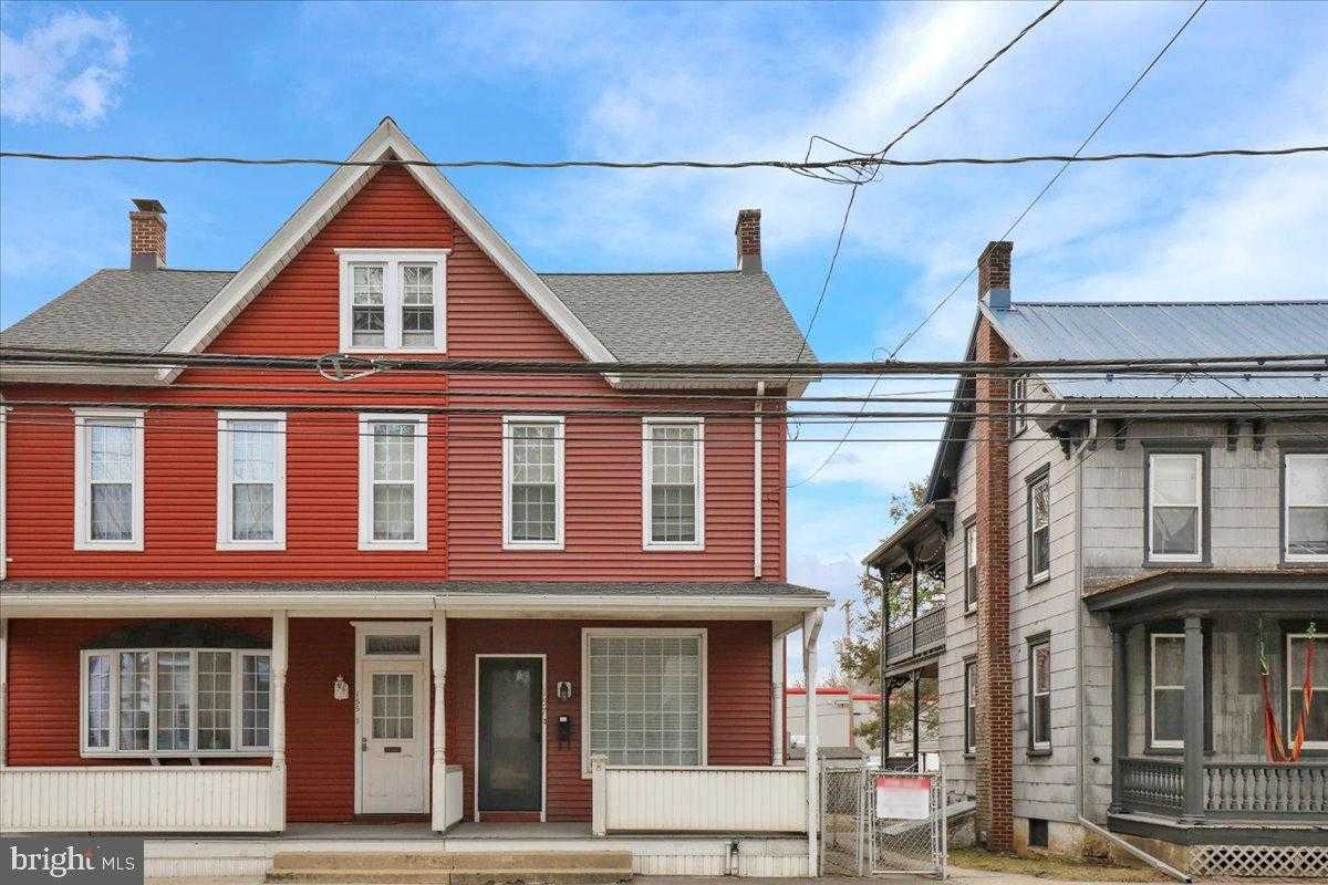 157 N Tulpehocken St