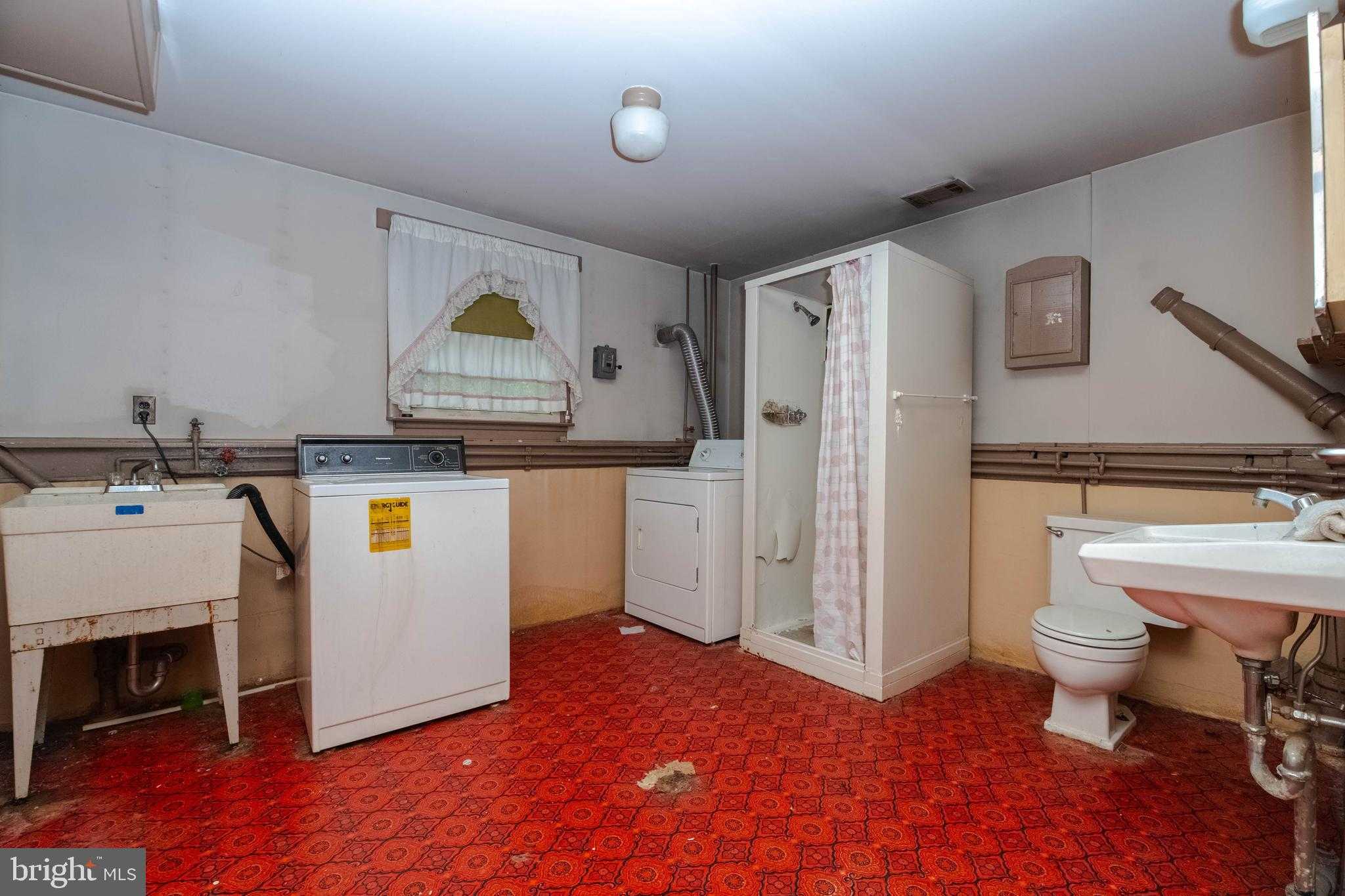12709 Eastern Ave photo 39