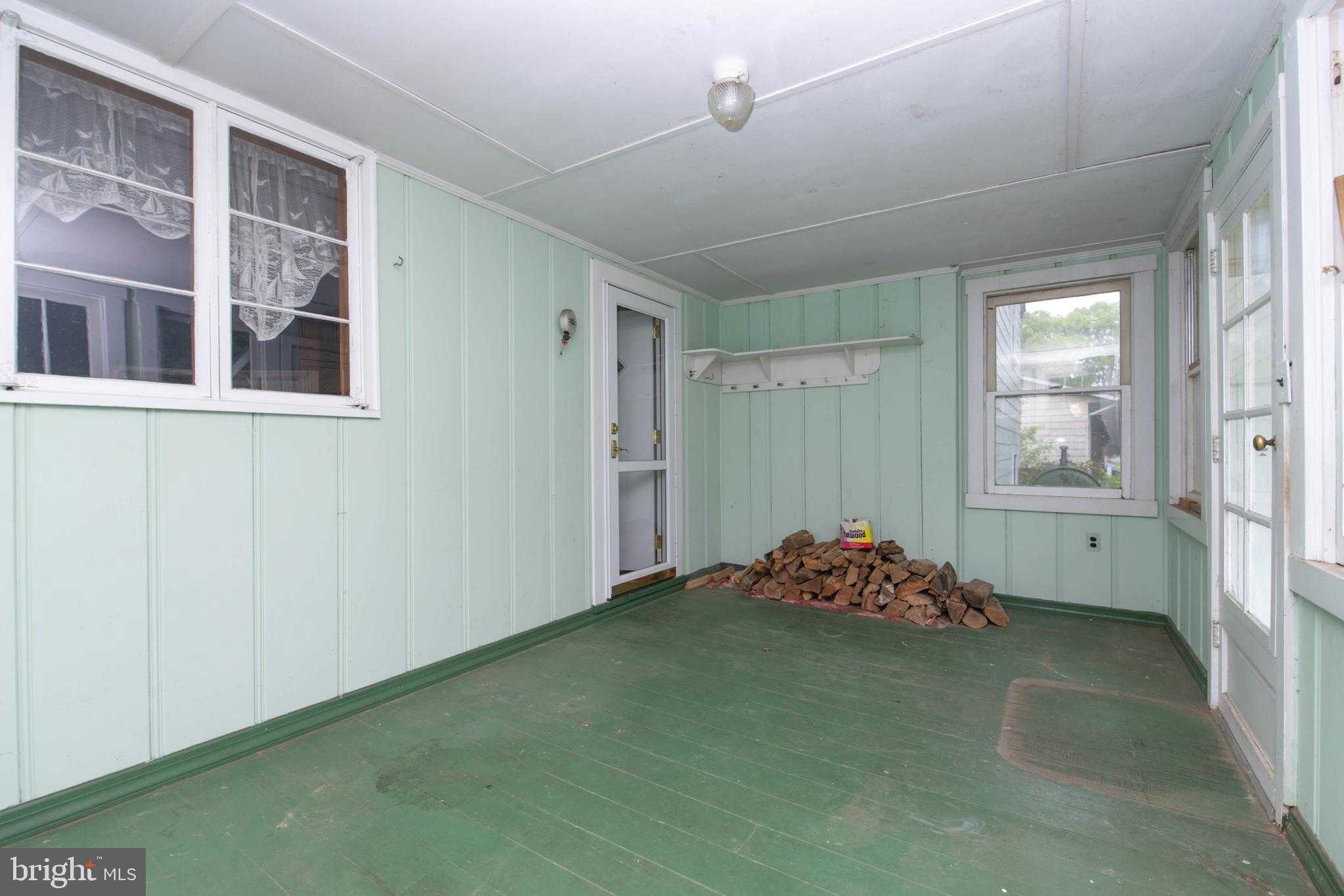 12709 Eastern Ave photo 43
