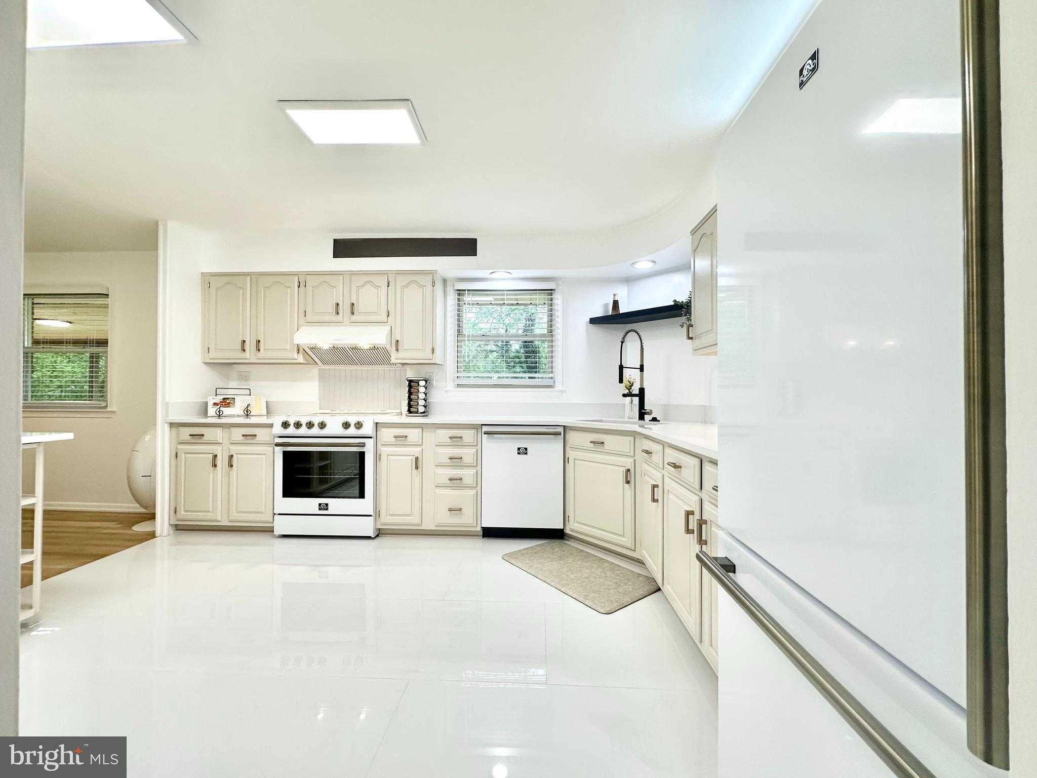 13220 Ronehill Dr photo 16