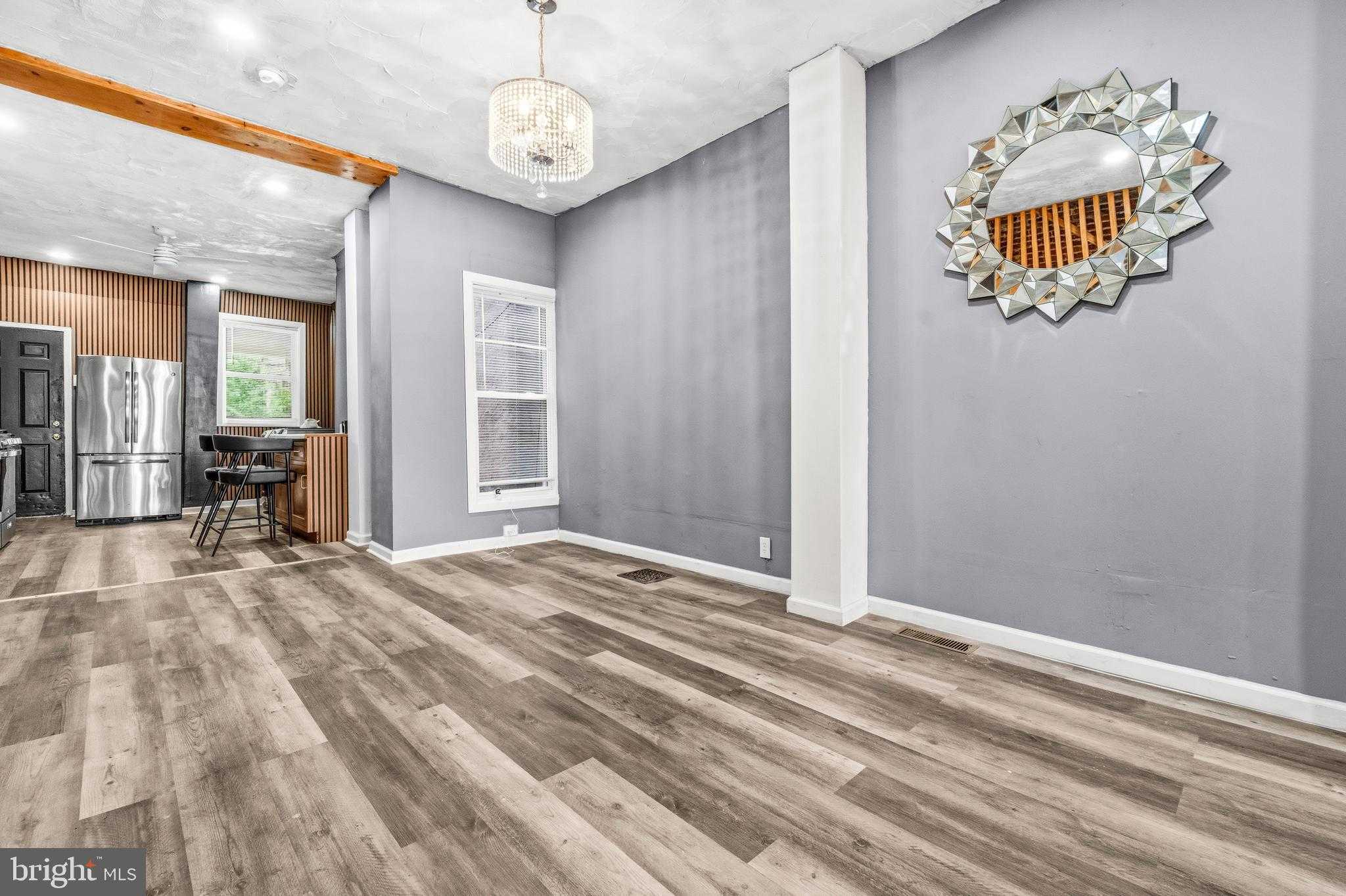 2002 N Smallwood St photo 9