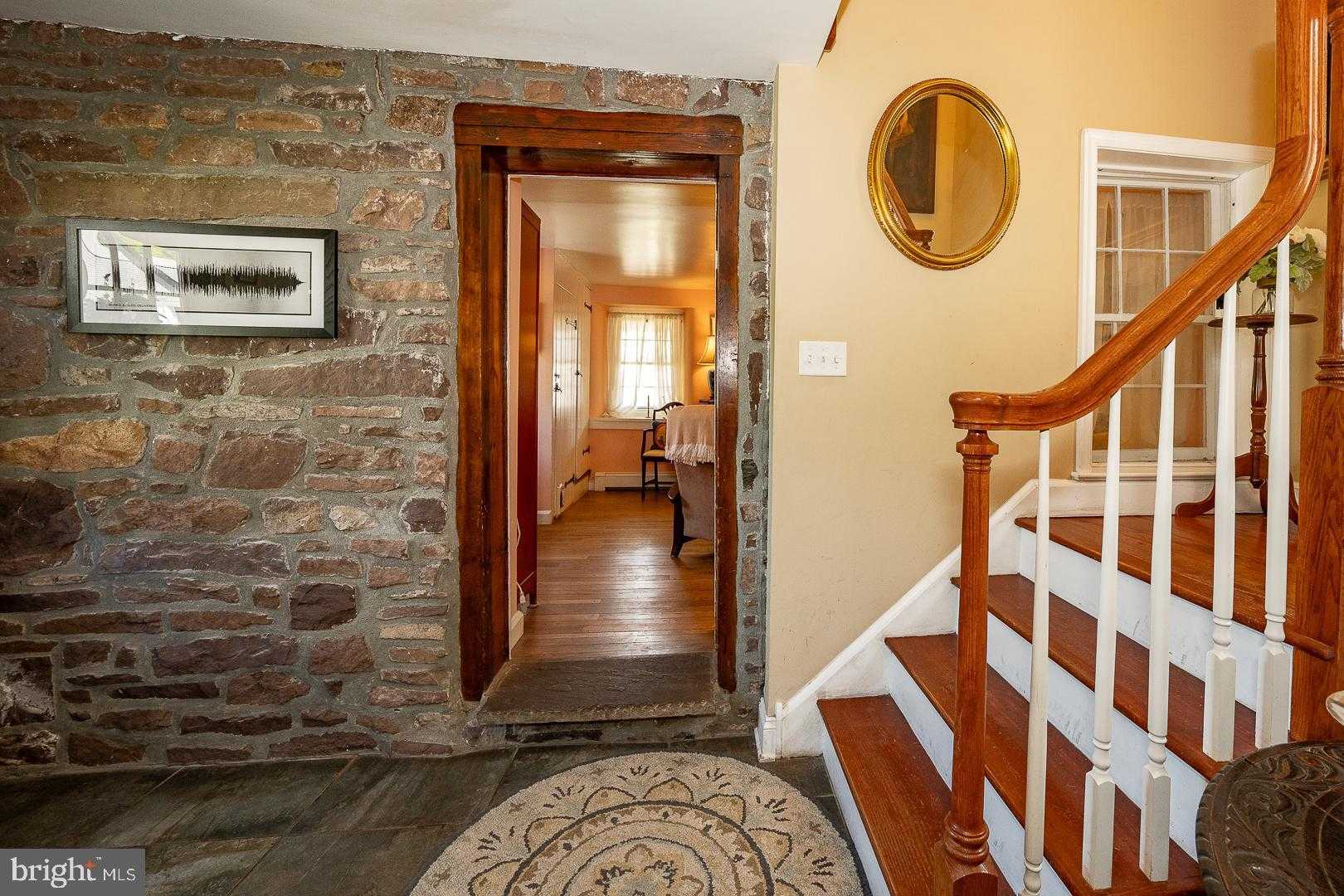 526 Egypt Rd photo 5