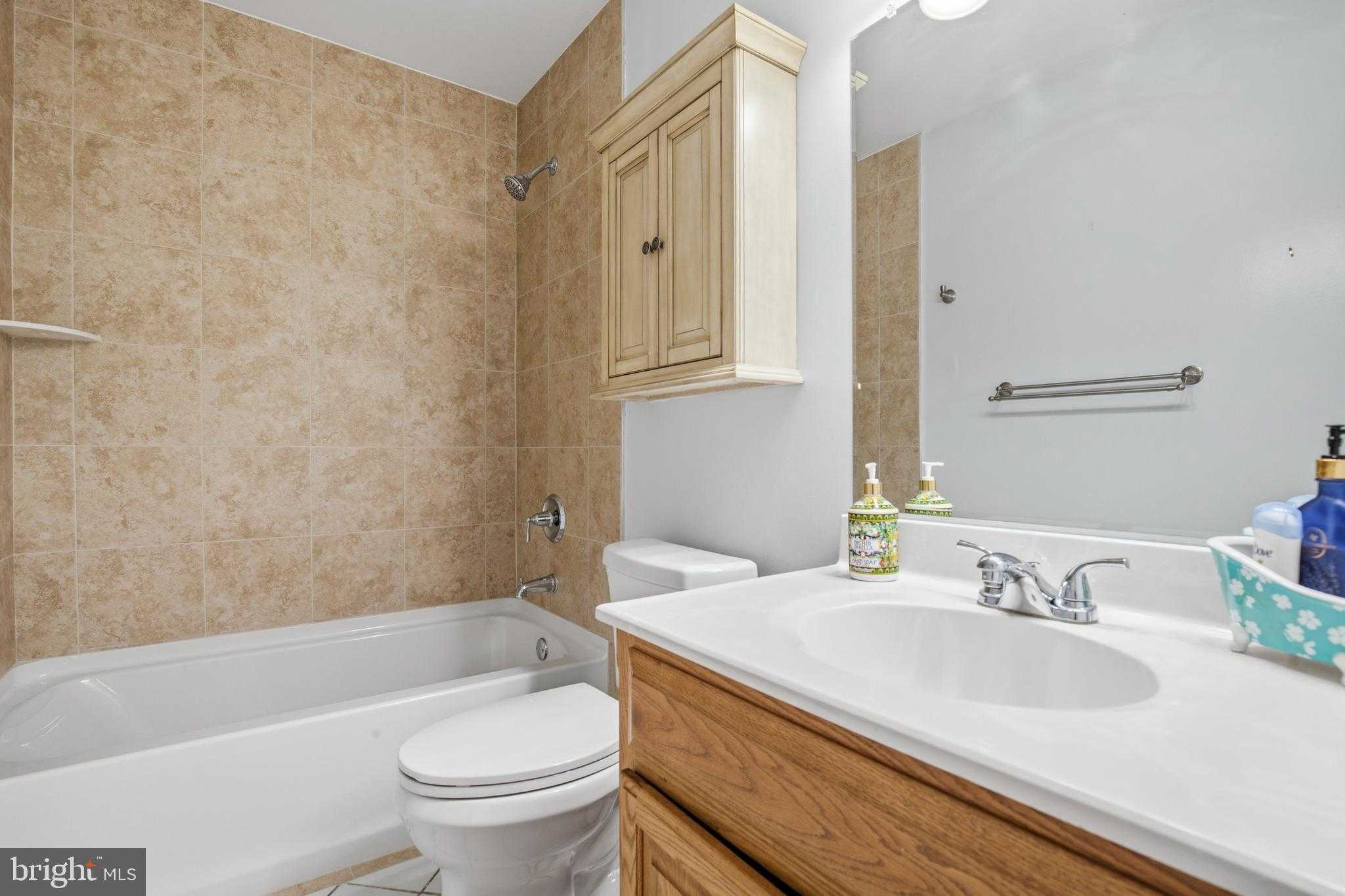 2711 Whistling CT photo 29