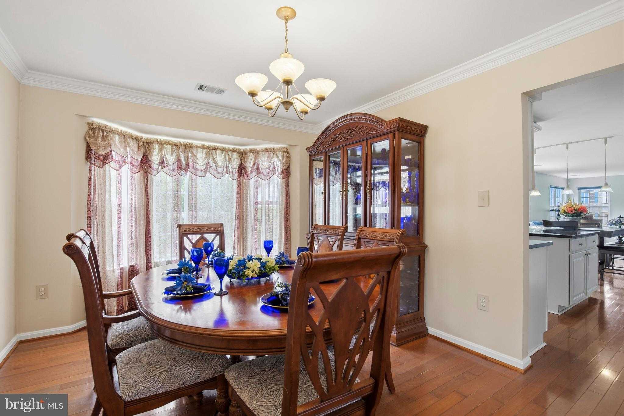 2711 Whistling CT photo 7
