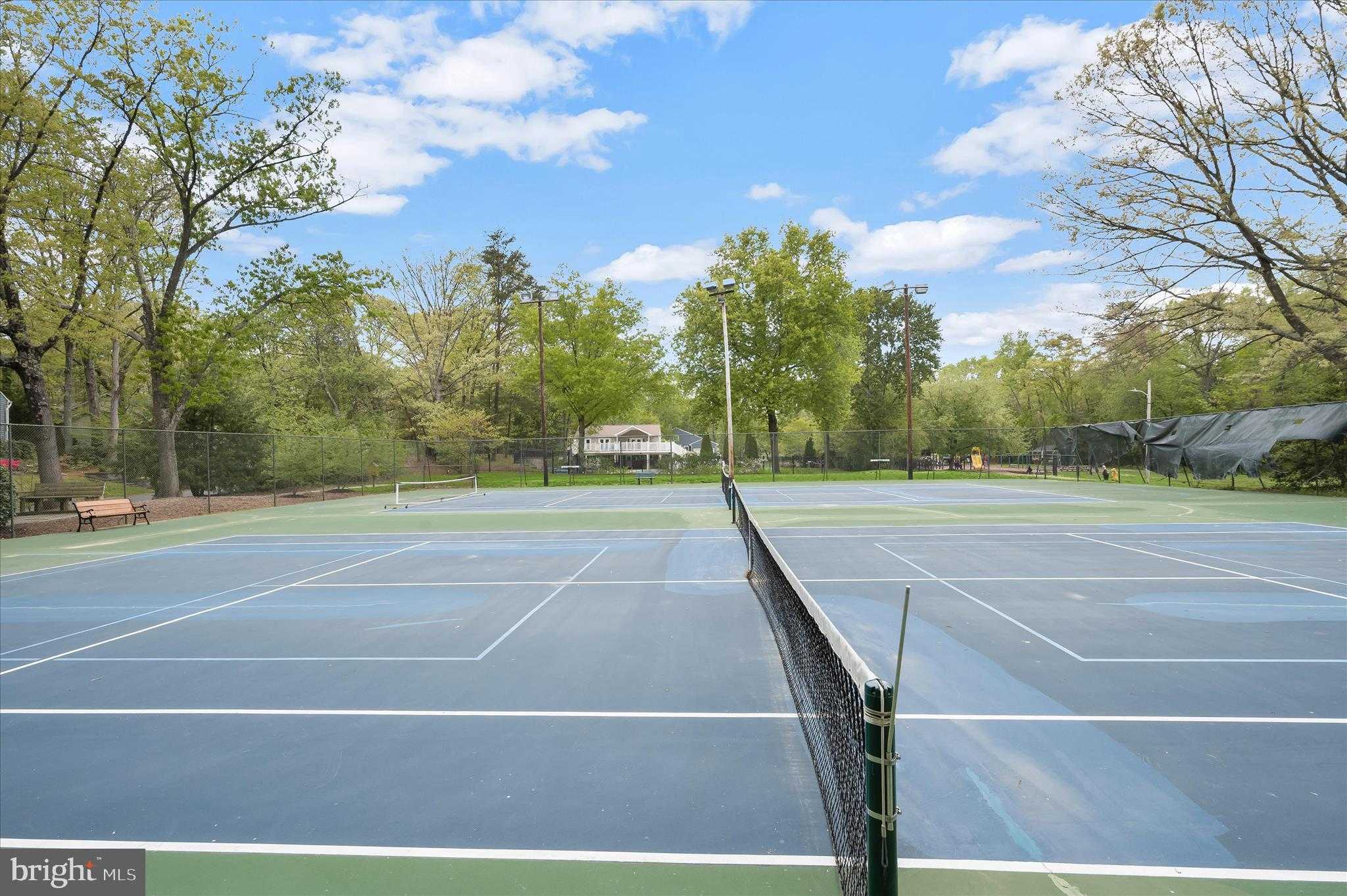 350 Hartman Dr photo 59