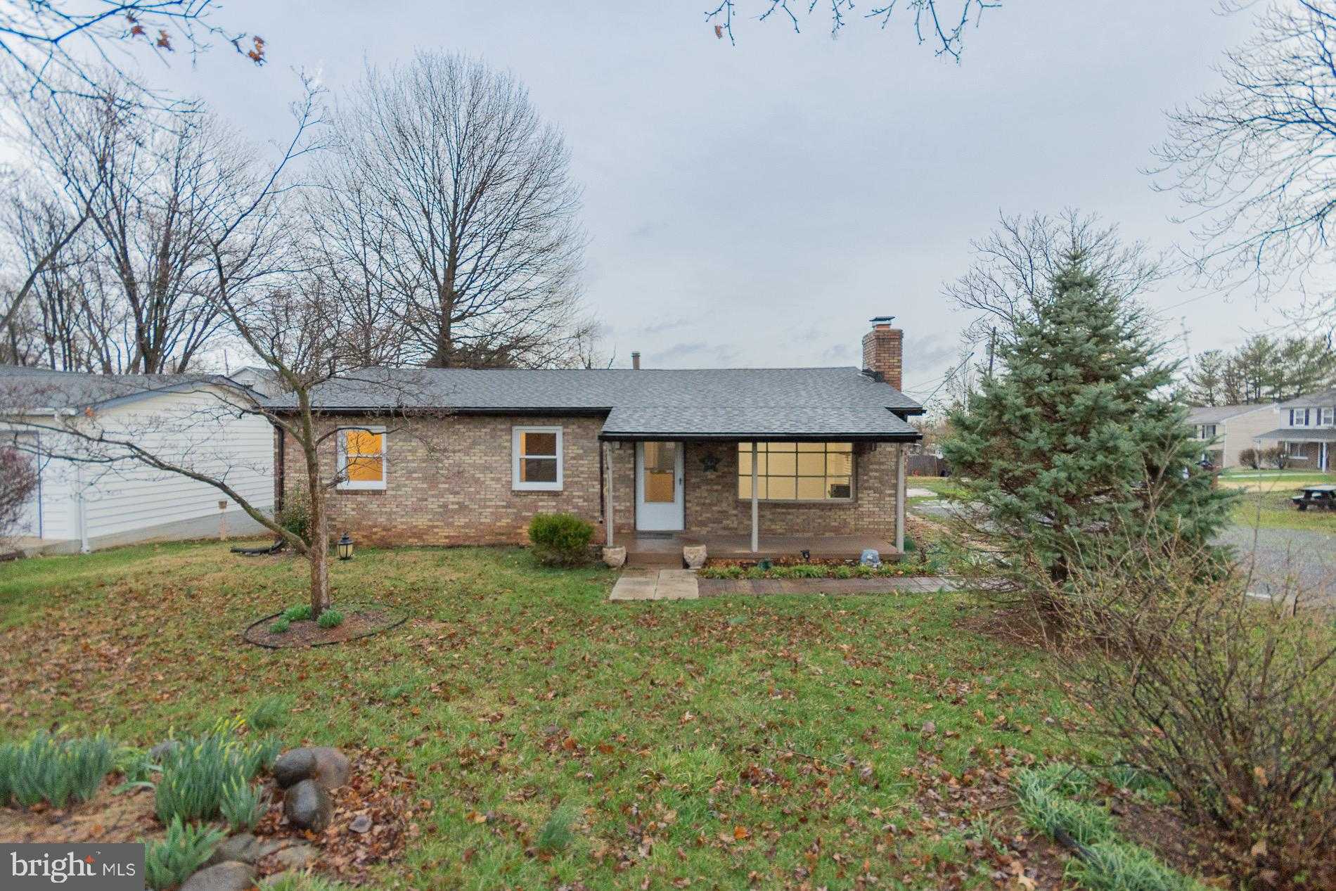 602 N Reymann St photo 32
