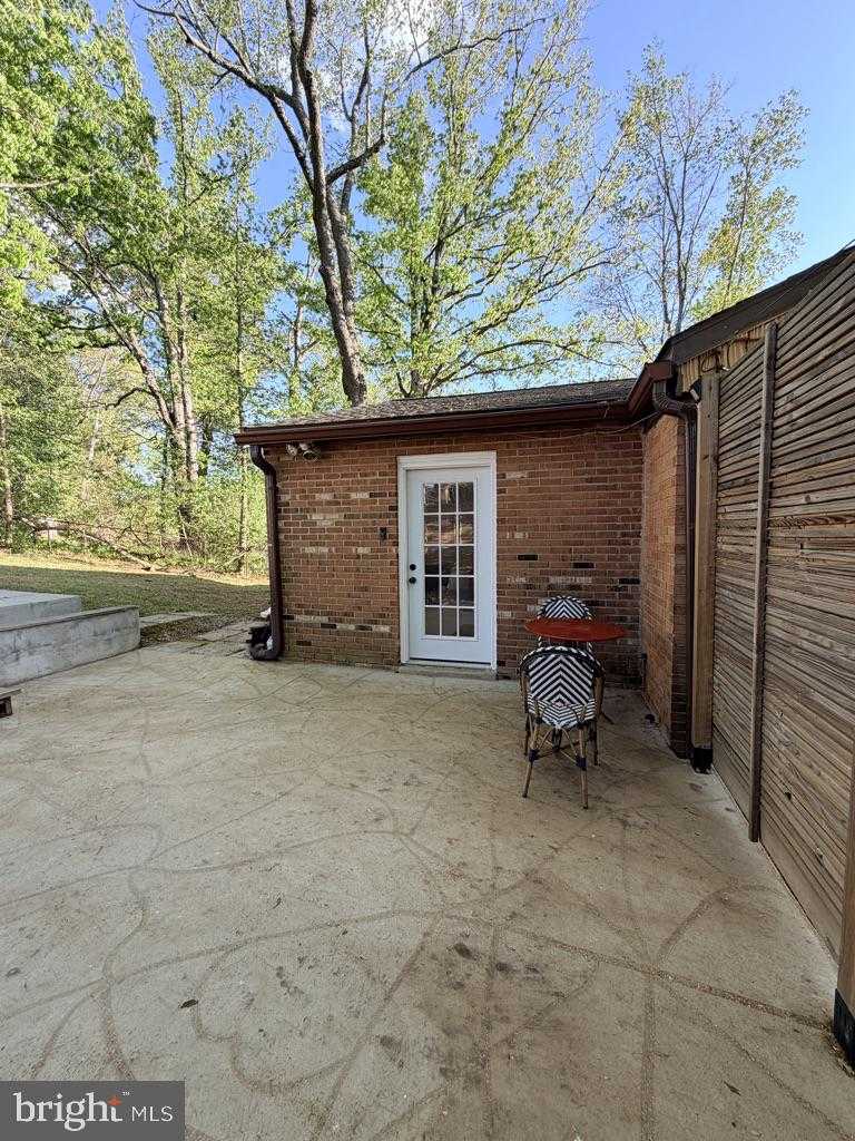 7500 Harrison Ln photo 35