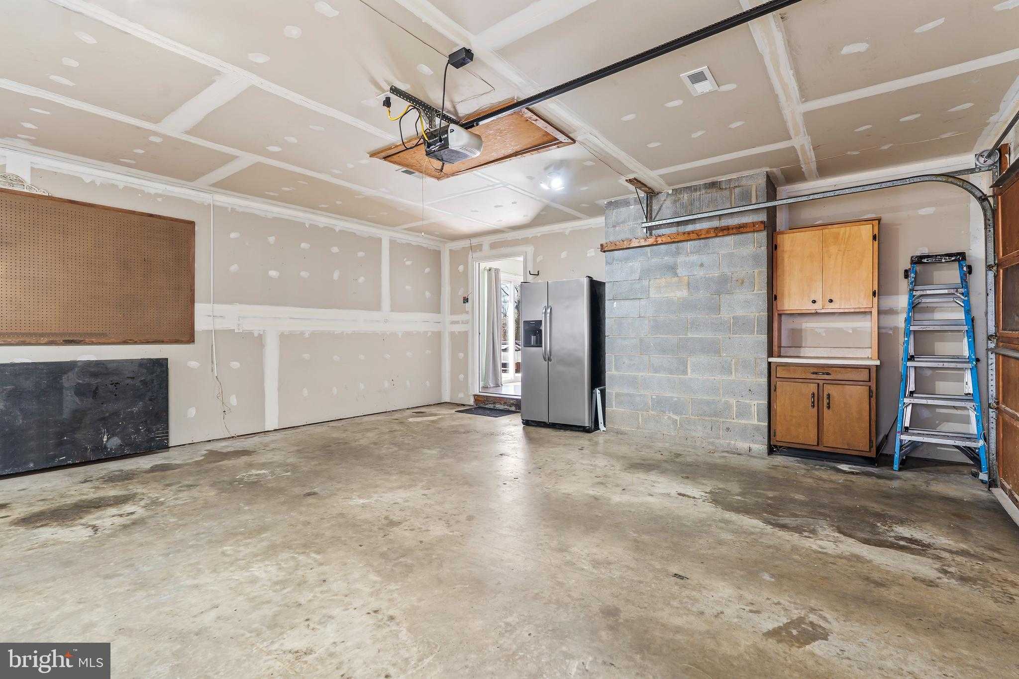 11927 Sycamore Dr photo 50