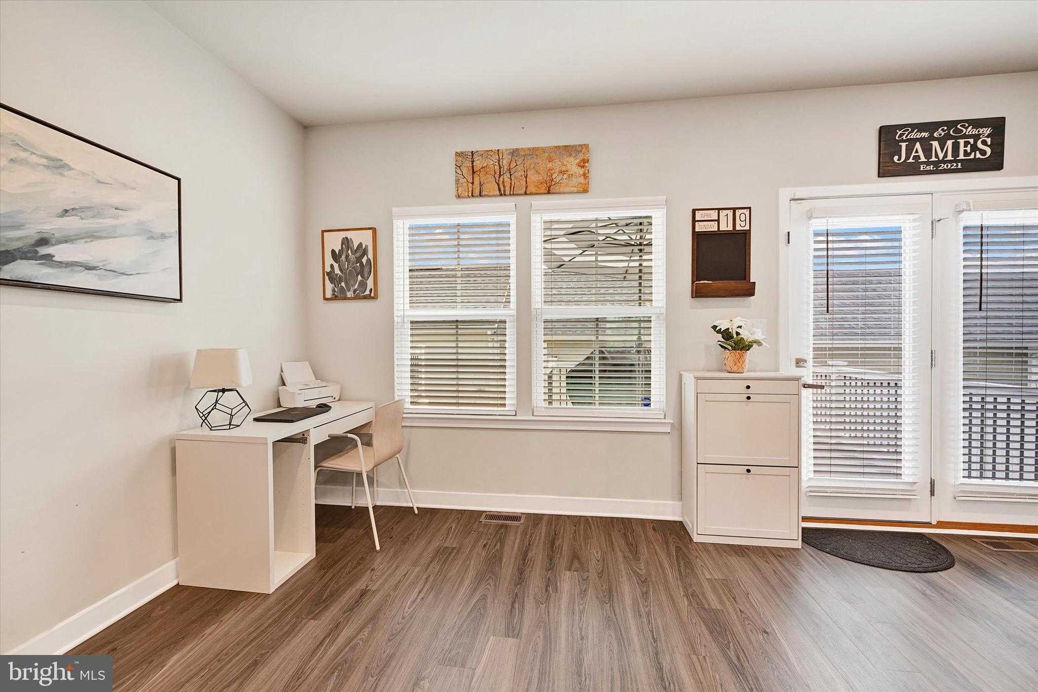 6257 Islington St photo 14