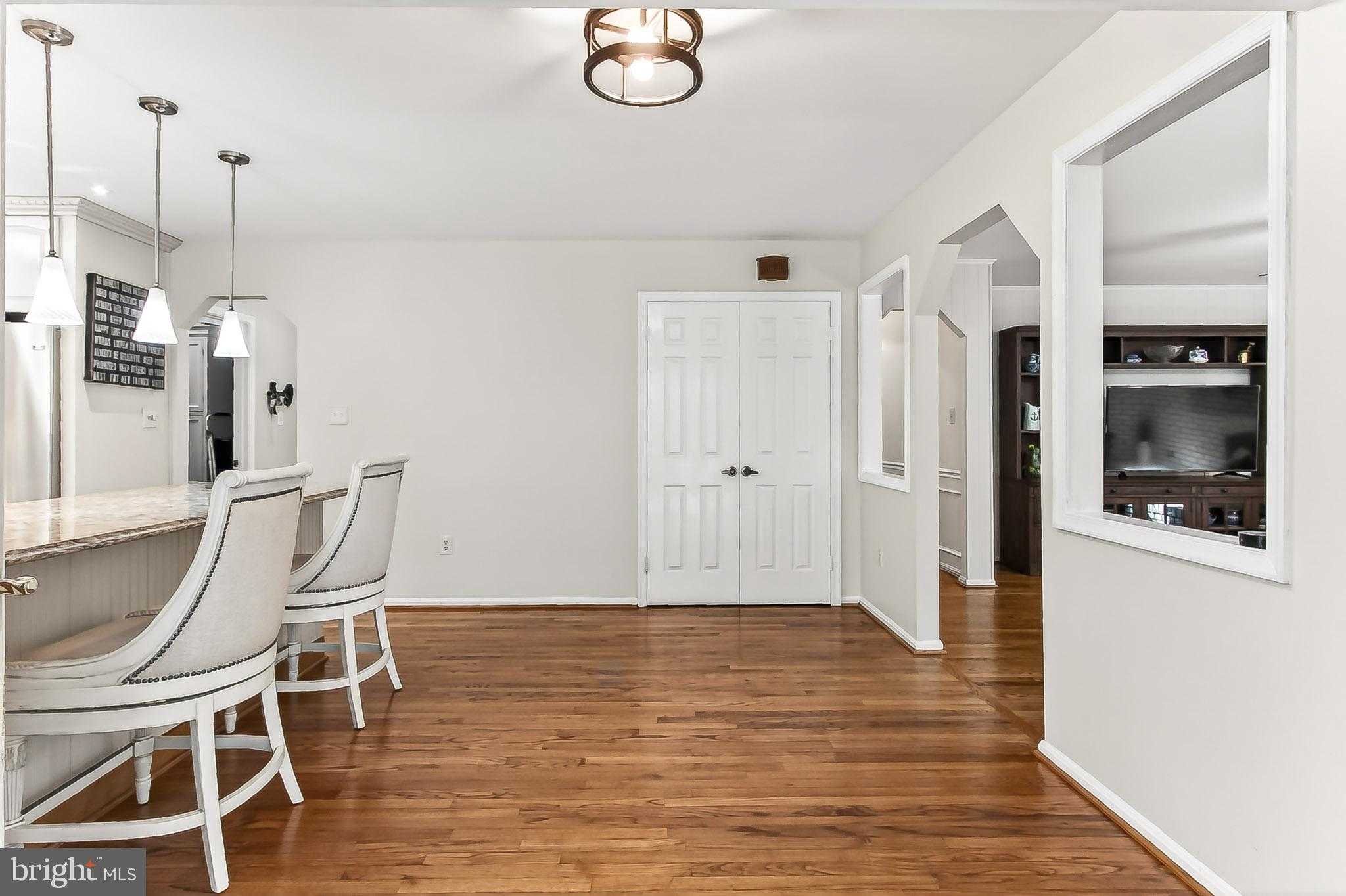 6327 Youngs Branch Dr photo 32