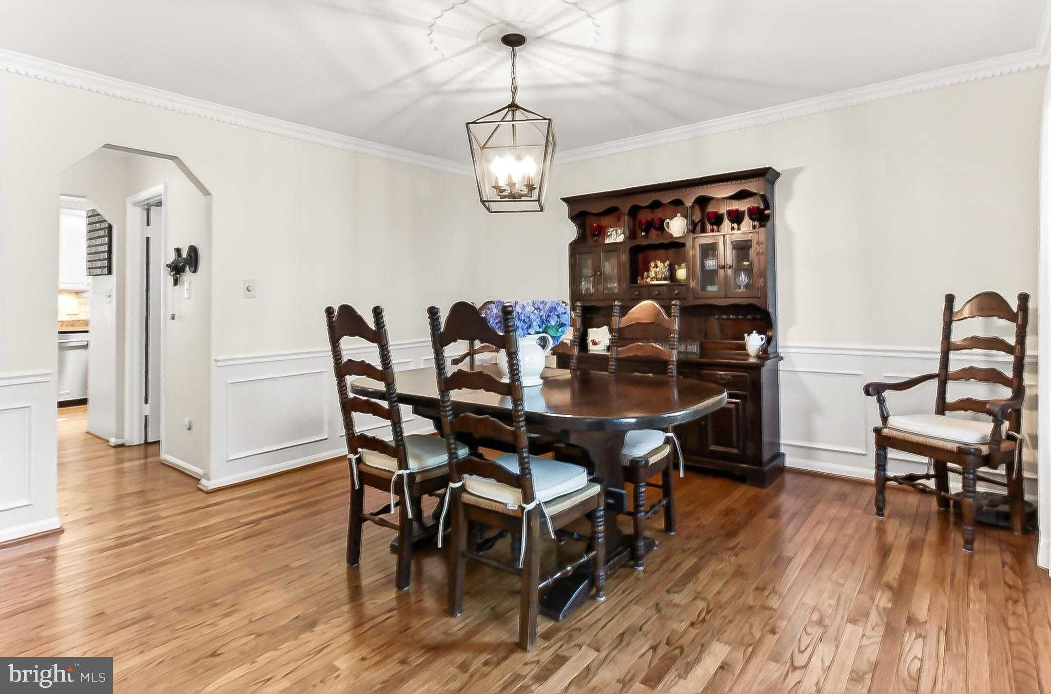 6327 Youngs Branch Dr photo 9