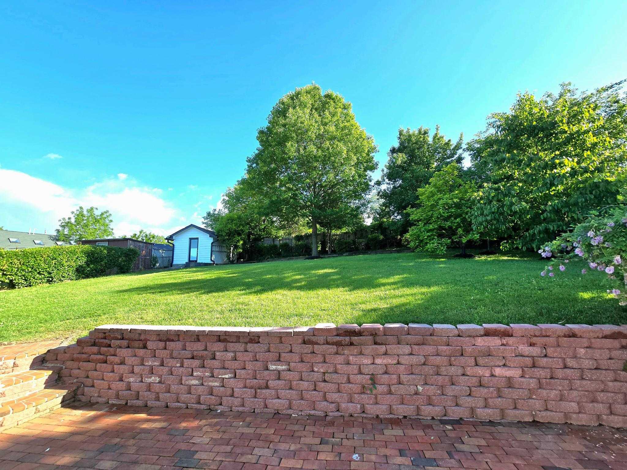 6065 Munson Hill Rd photo 7