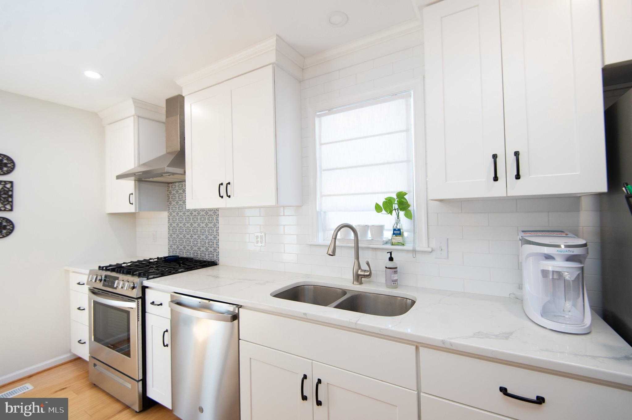 114 Second St, Secretary