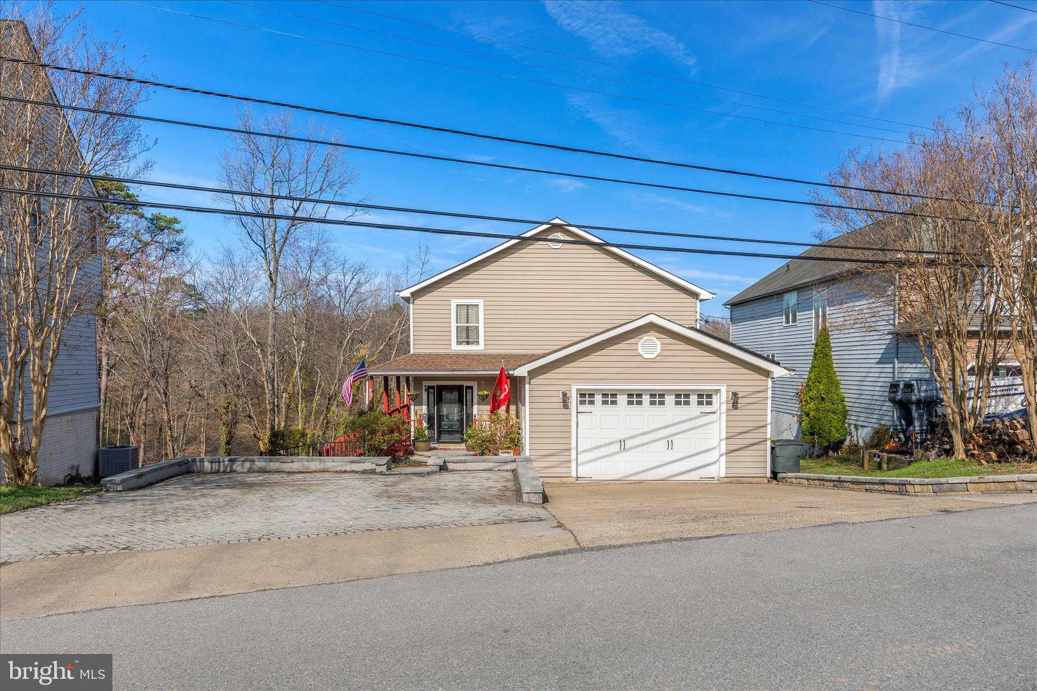 806 N Shore Dr, Glen Burnie