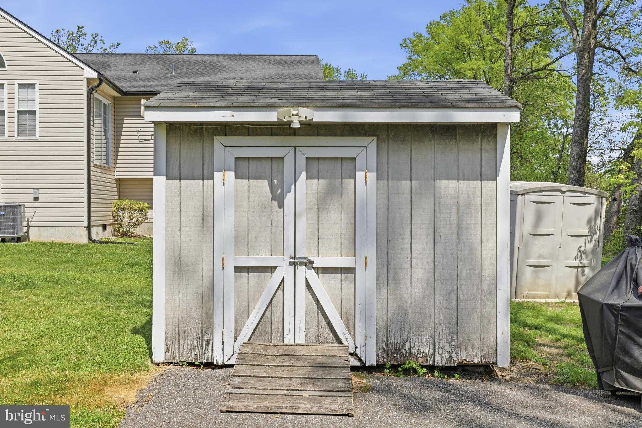 430 Azalea Pl photo 30