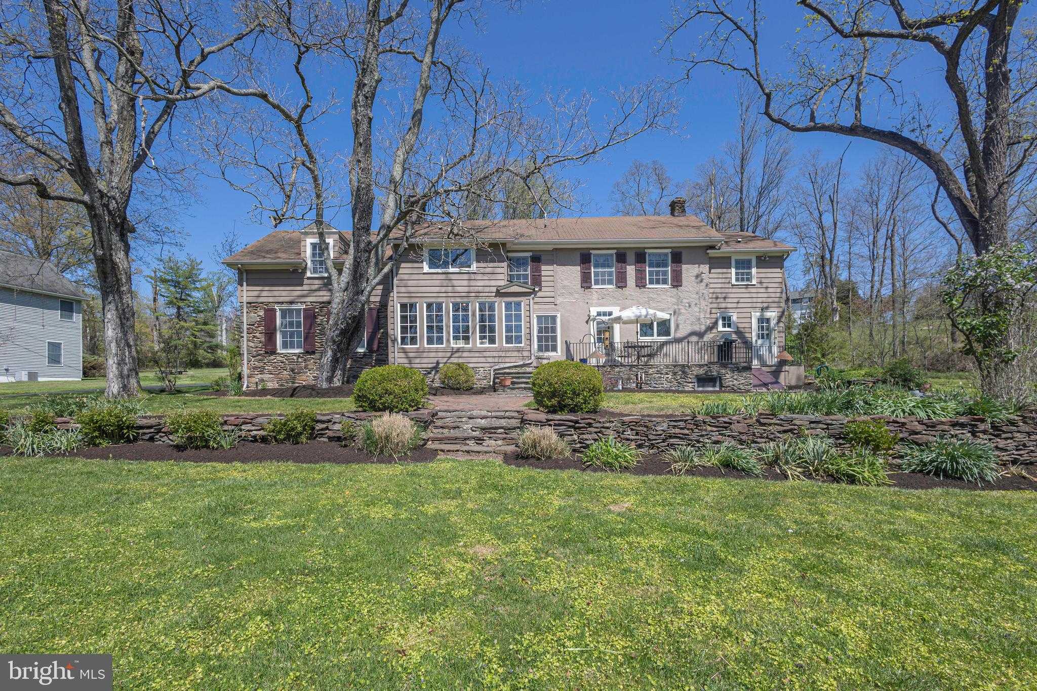 1193 Swamp Rd photo 63