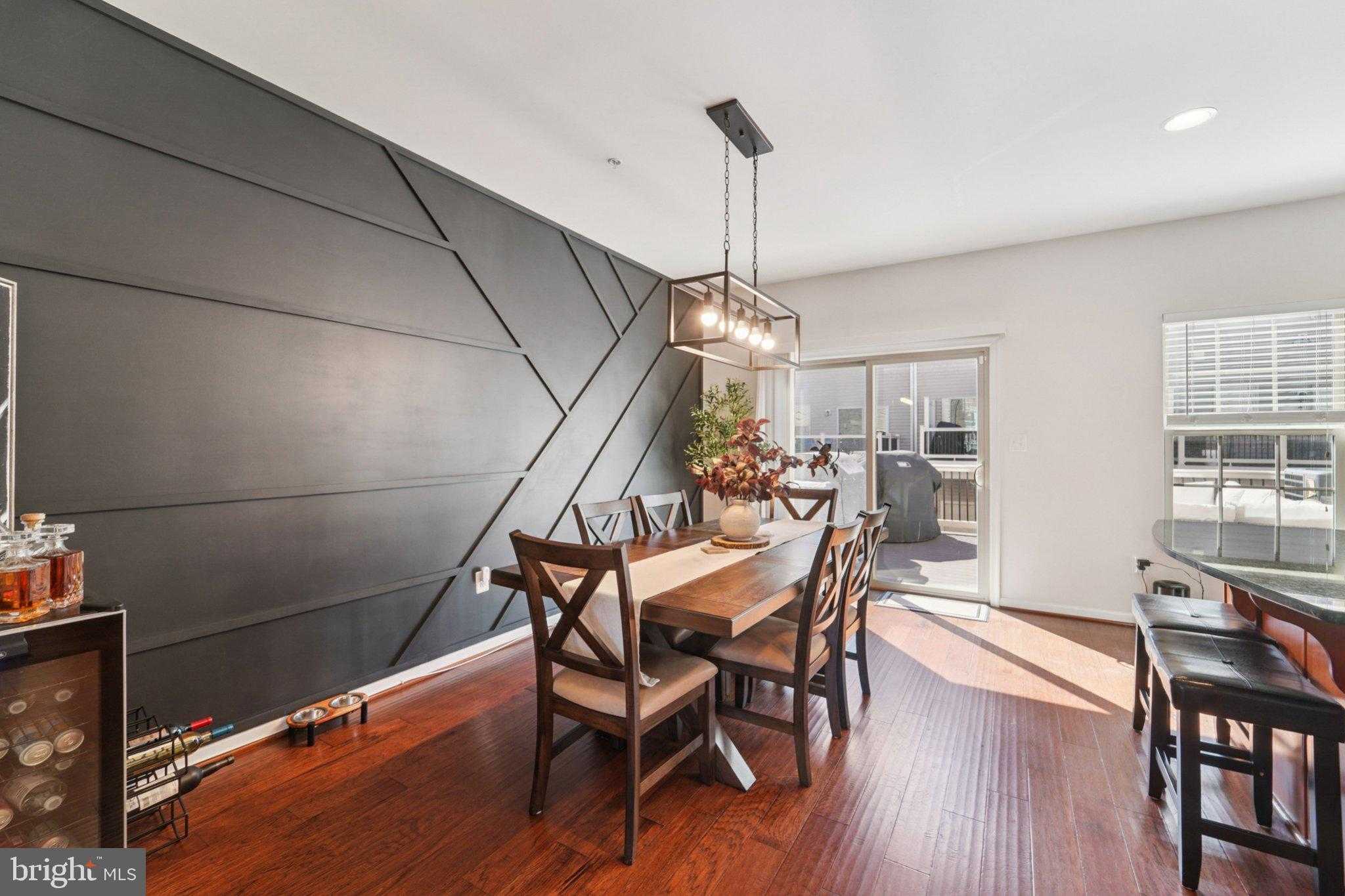 826 Oldham St photo 6