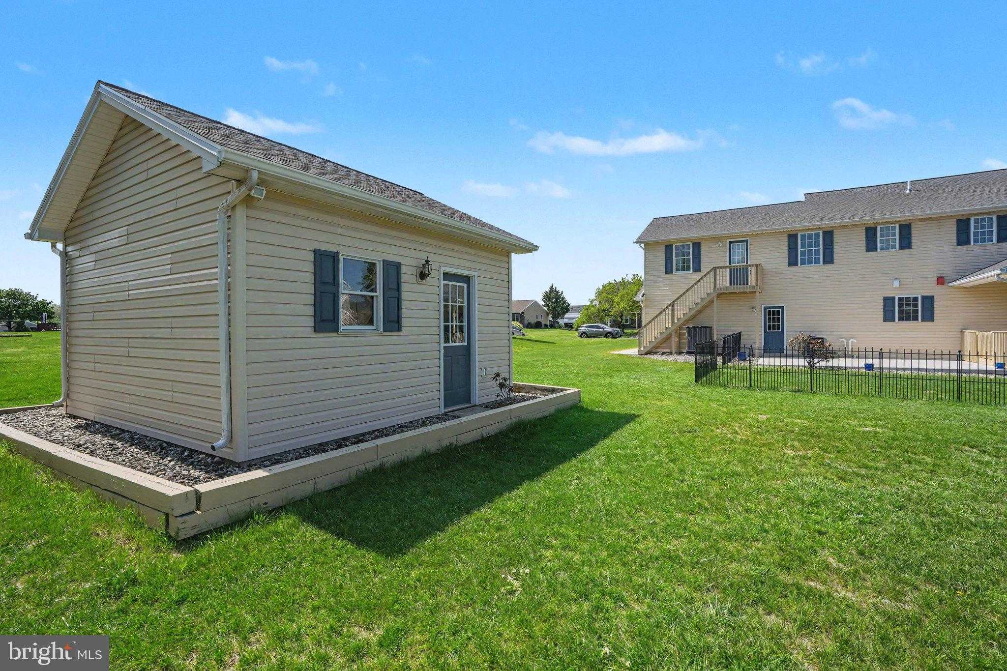 33 Longstreet Dr photo 46