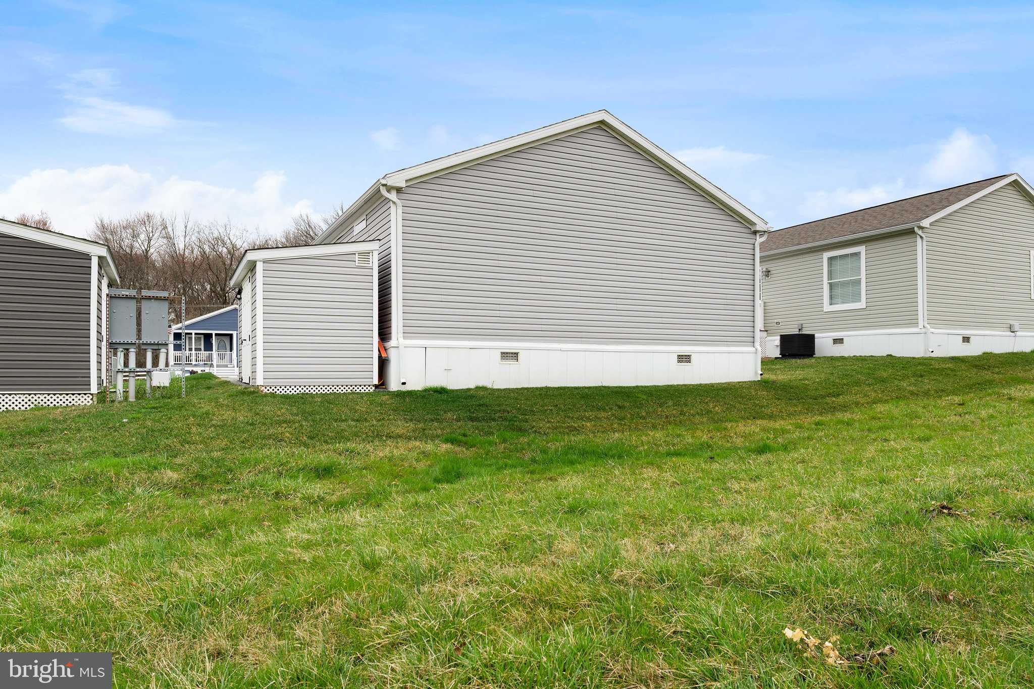 6 White Oak Dr photo 23