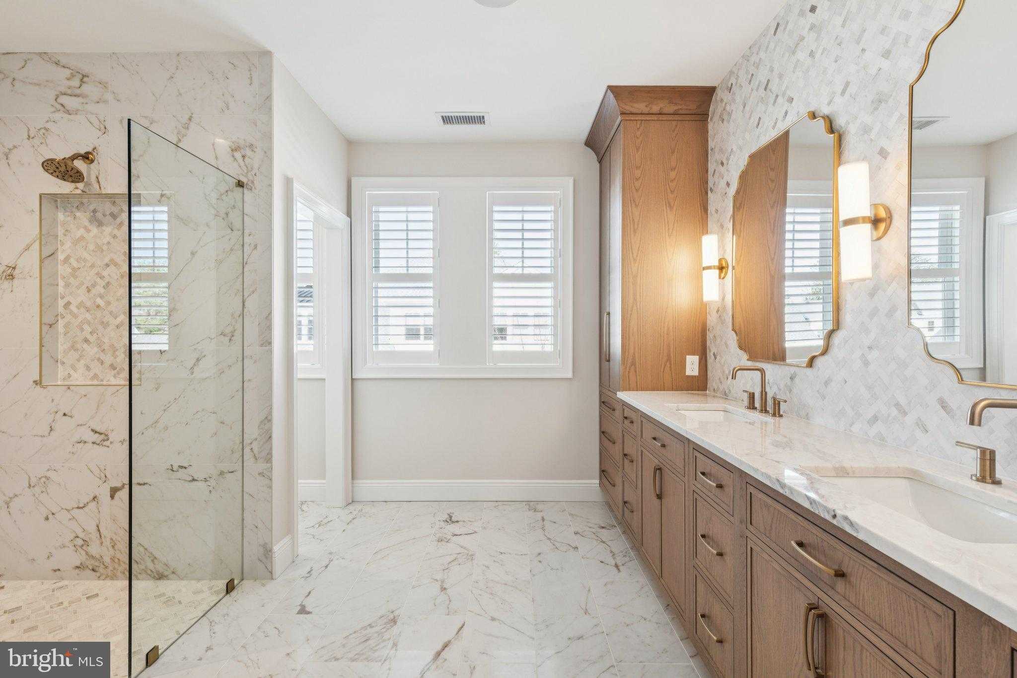 Foothill Dr photo 29