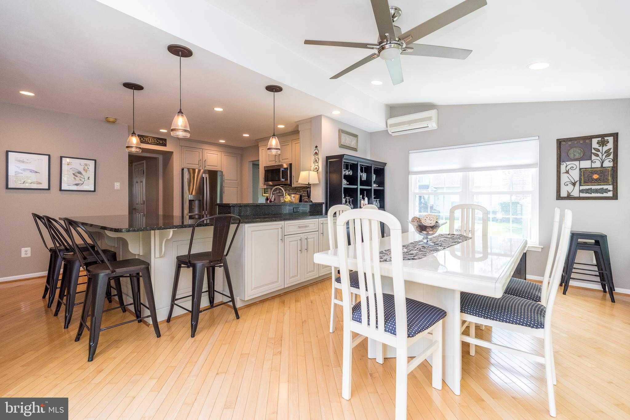 68 Steeplechase Dr photo 23