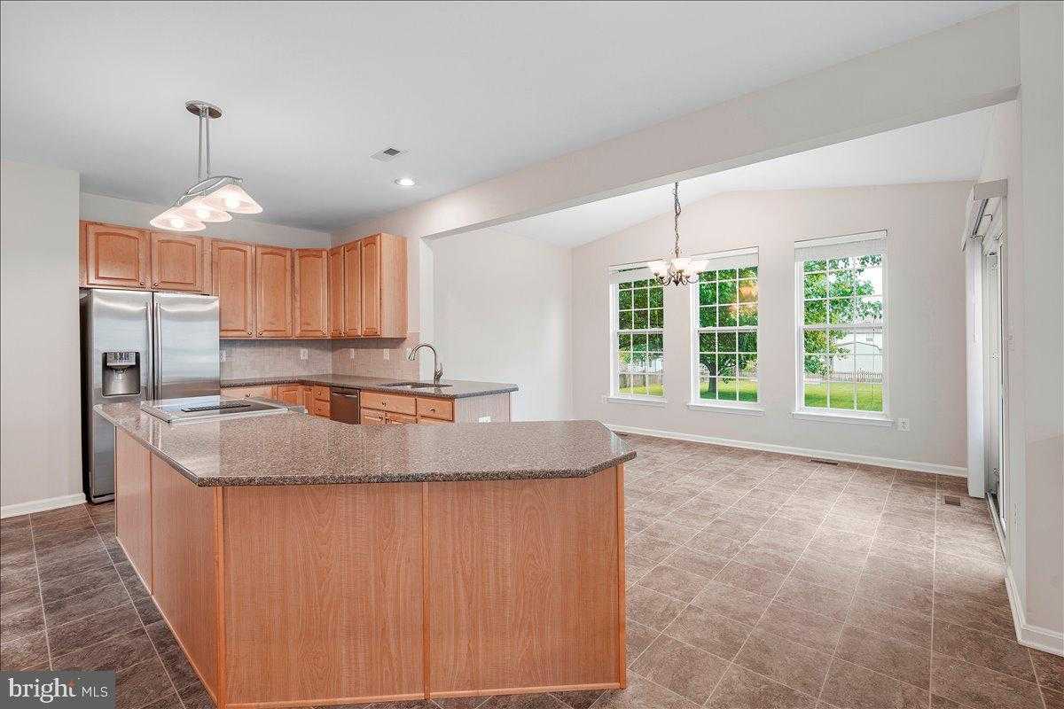 5902 Union Ridge Dr photo 3