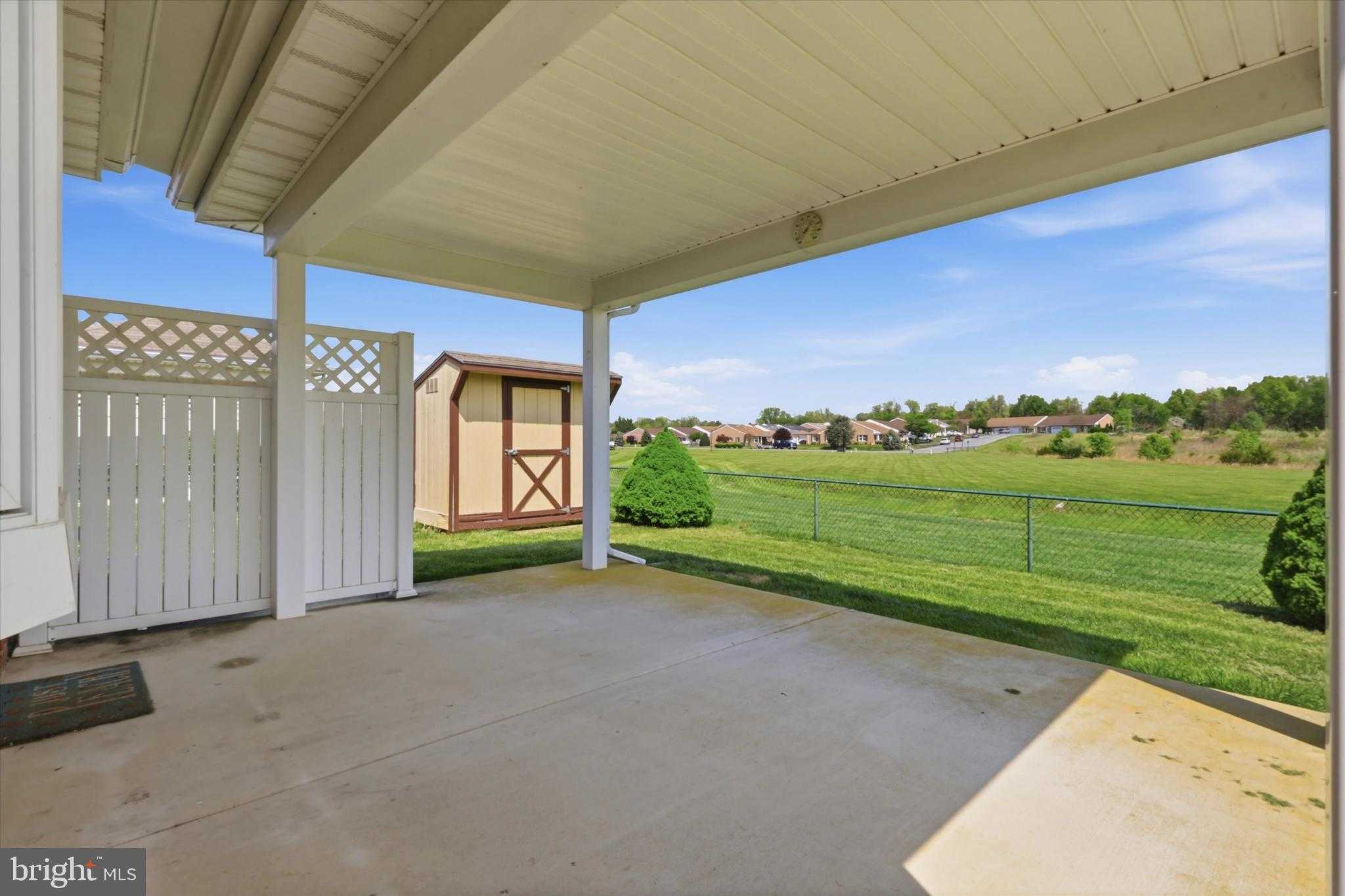 341 Winding Oak Dr photo 32