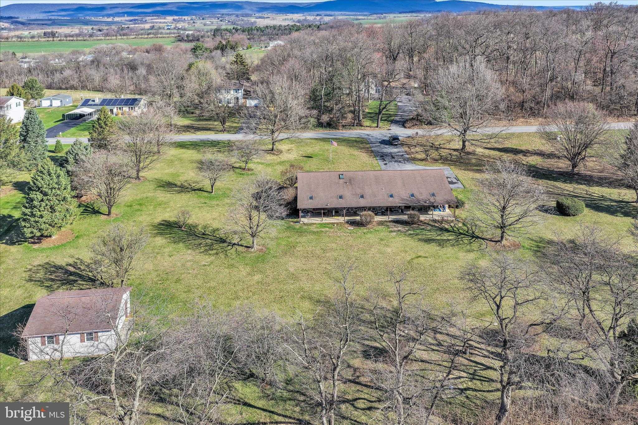 649 Stone Hill Rd photo 5