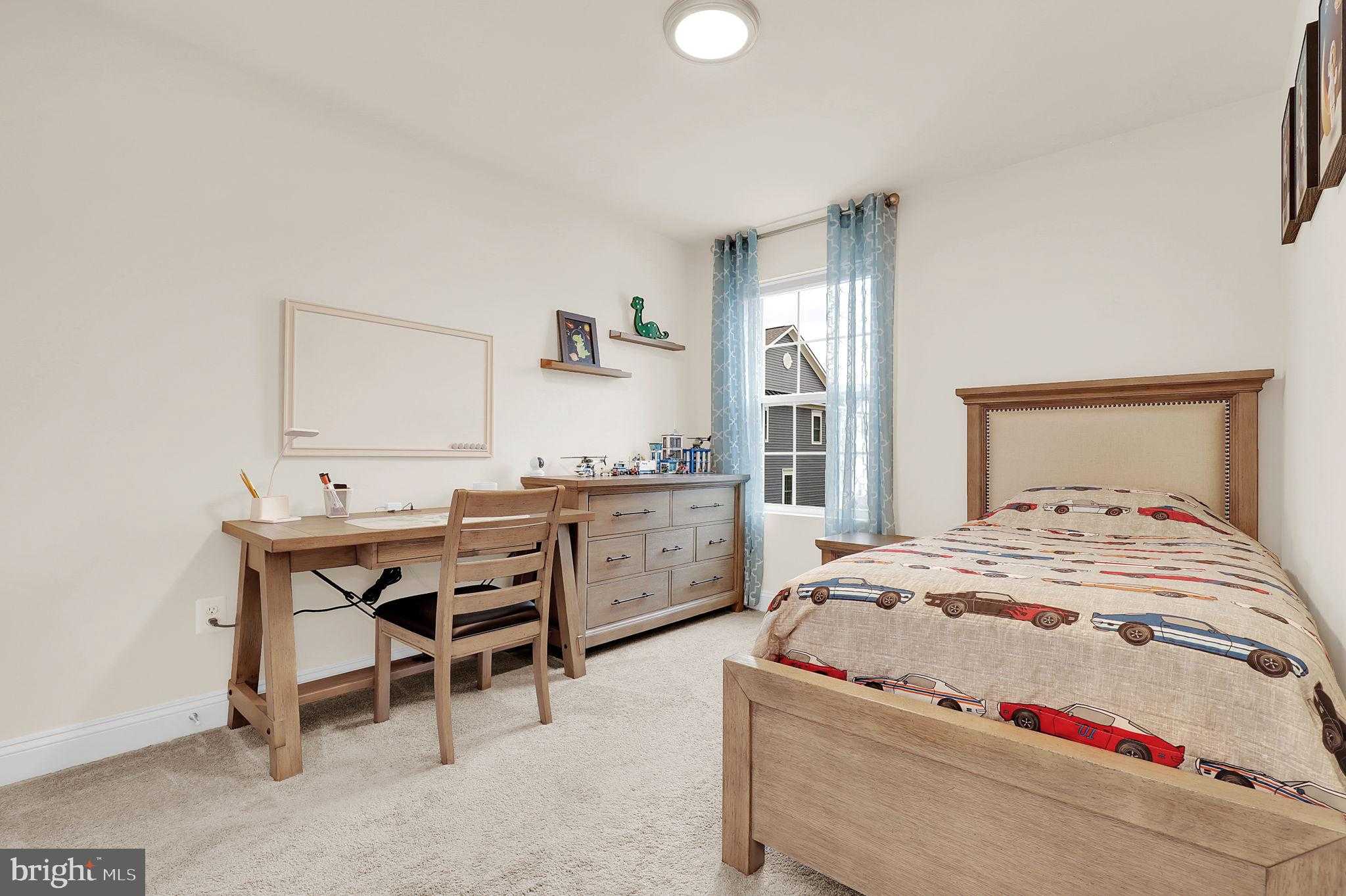 5066 Judicial Way photo 24