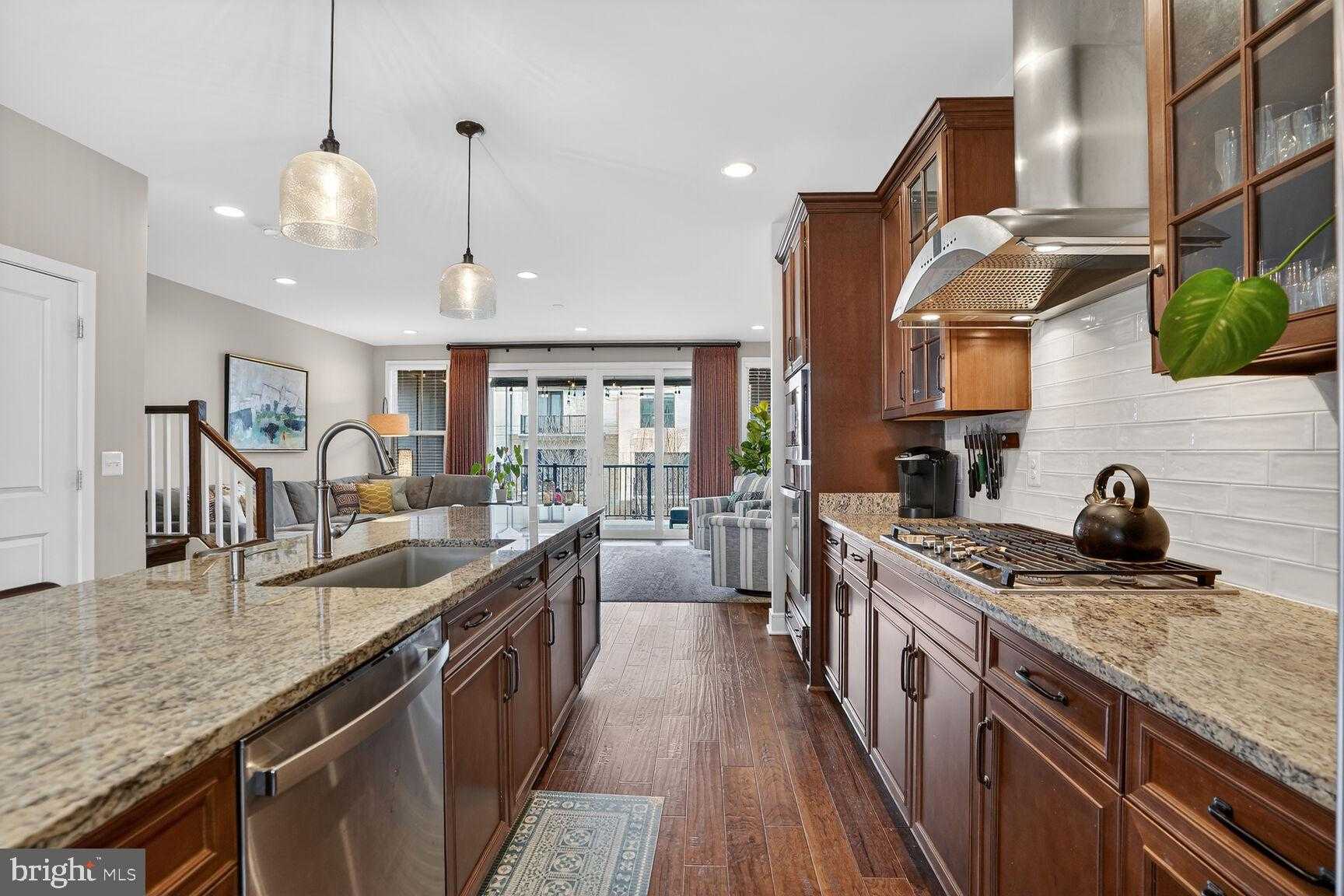 23048 Lavallette Sq photo 14