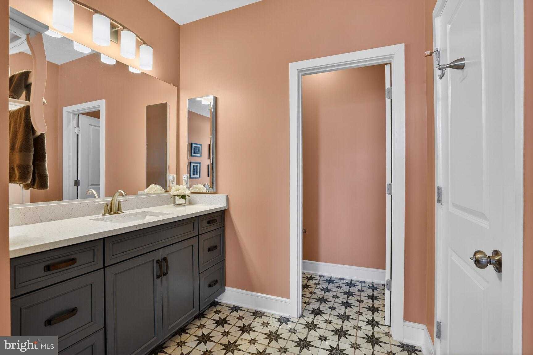 23048 Lavallette Sq photo 78