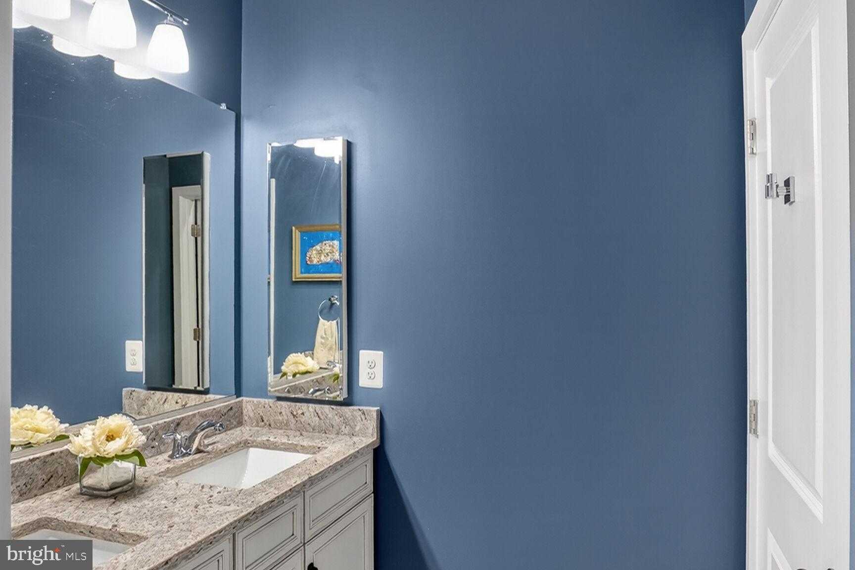 23048 Lavallette Sq photo 94