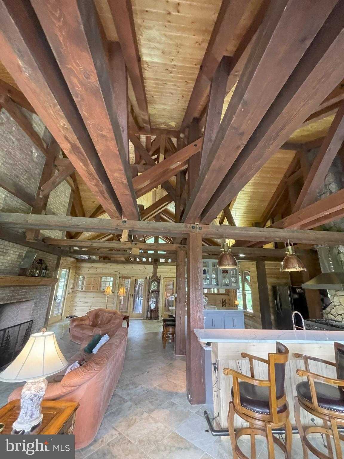 975 Lambs Run Rd photo 18