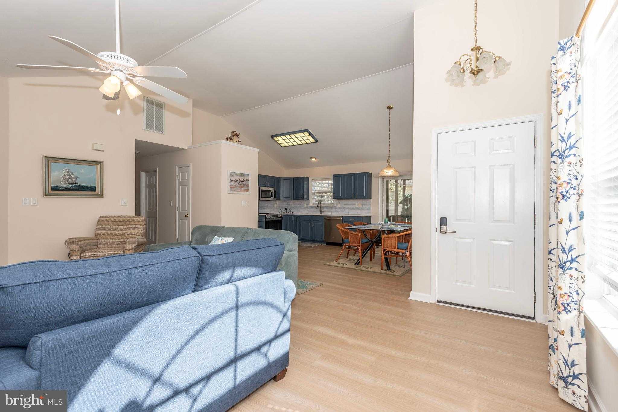 14 Garrett Dr photo 23