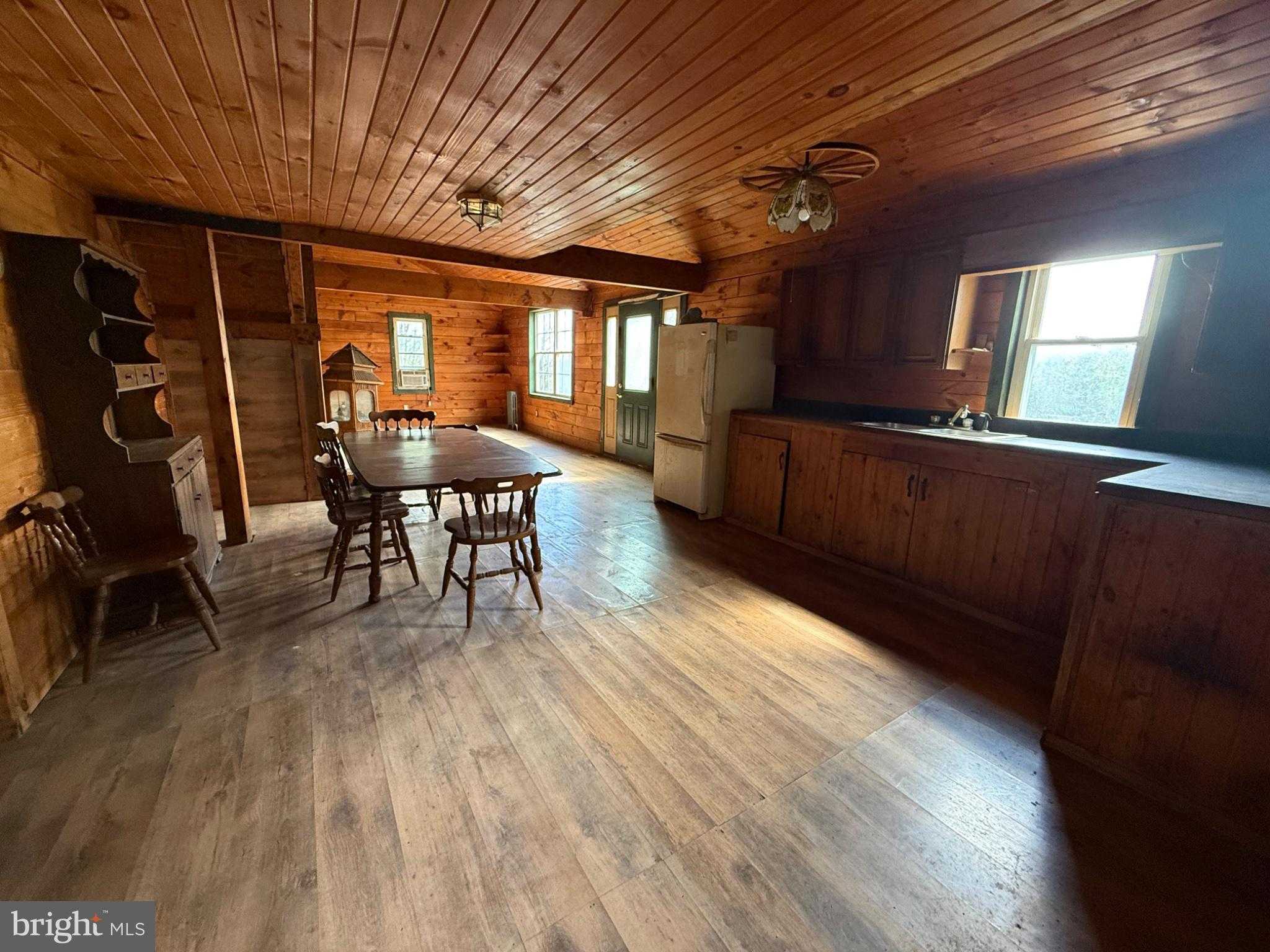 15232 Wrangletown Rd photo 18