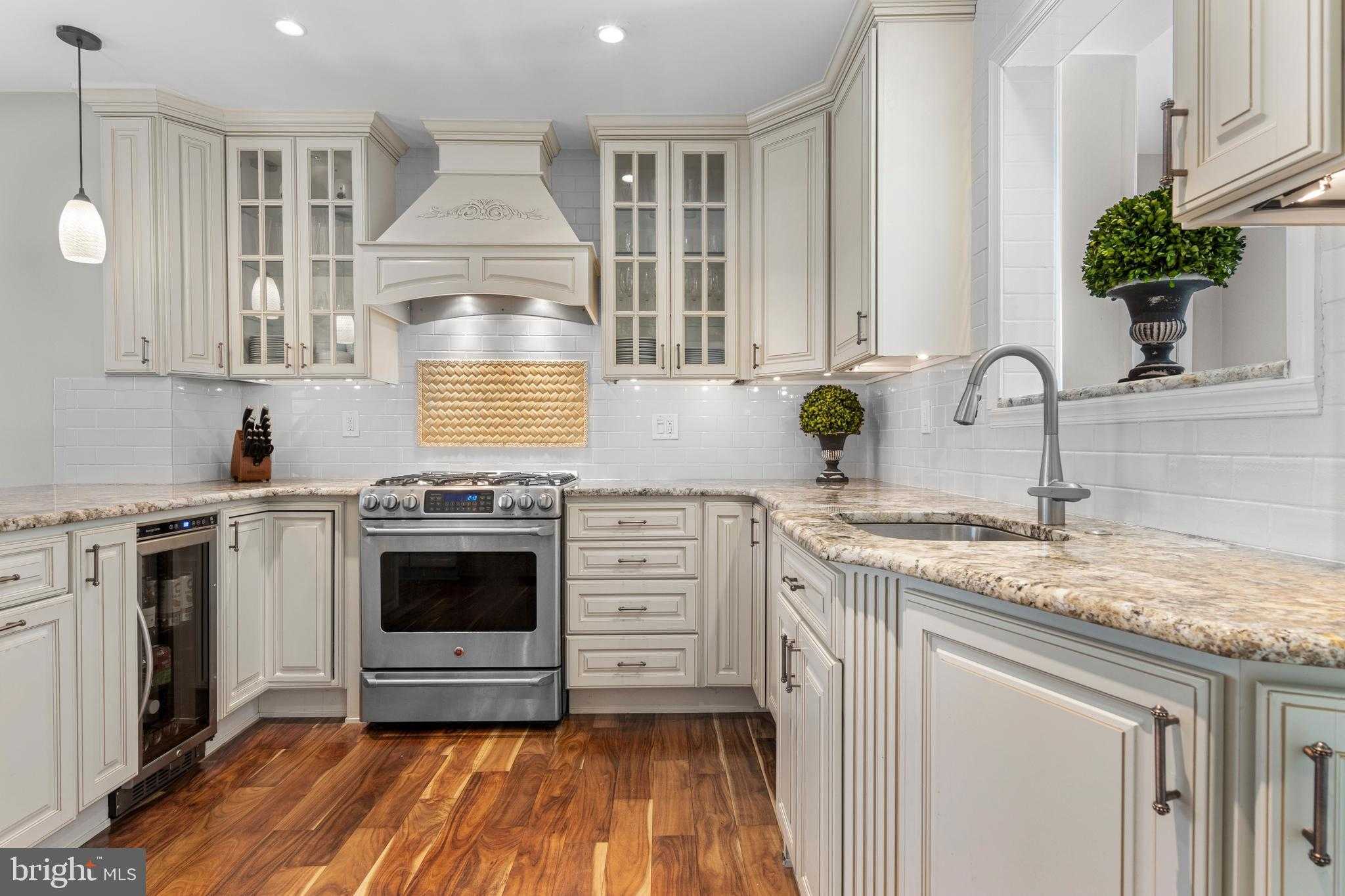 290 Wentworth Rd photo 17