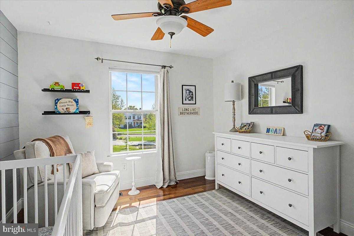 112 Trotters Way photo 38